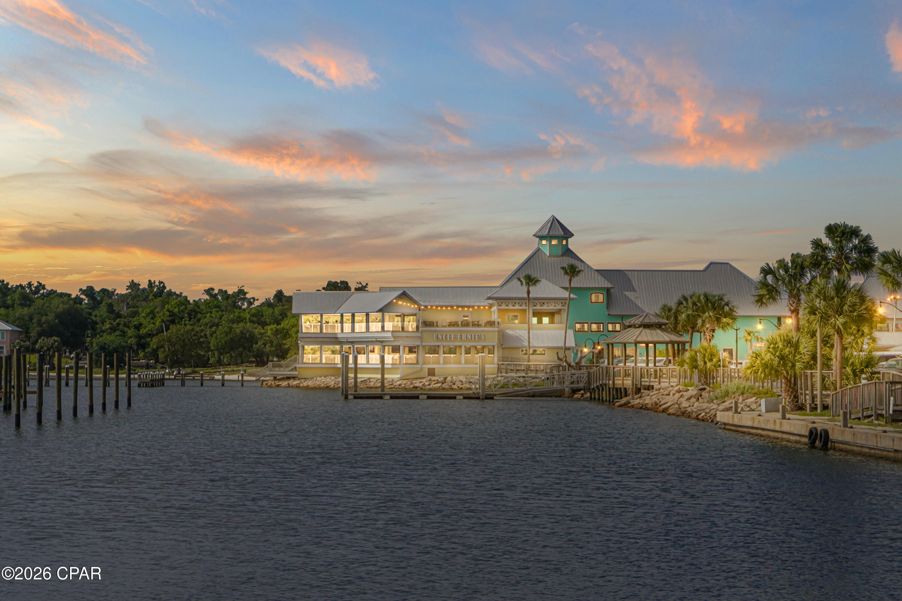Laketown Wharf - Residential