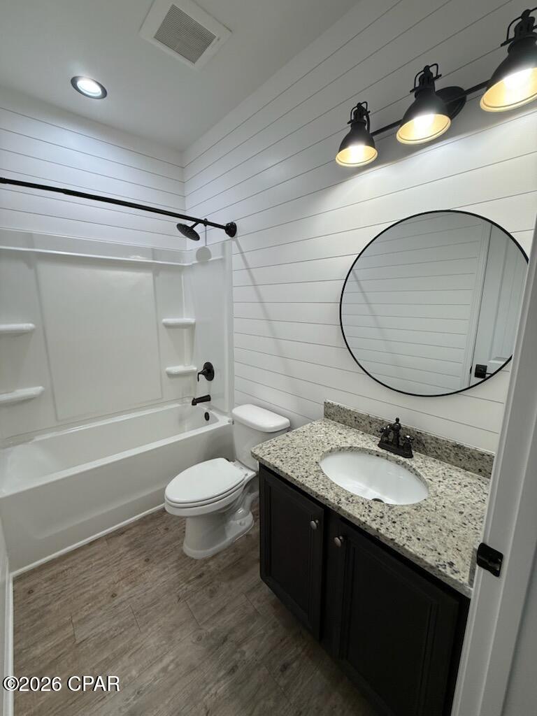 Village of Mill Bayou/Shoreline Village Ph 1C - Residential Lease