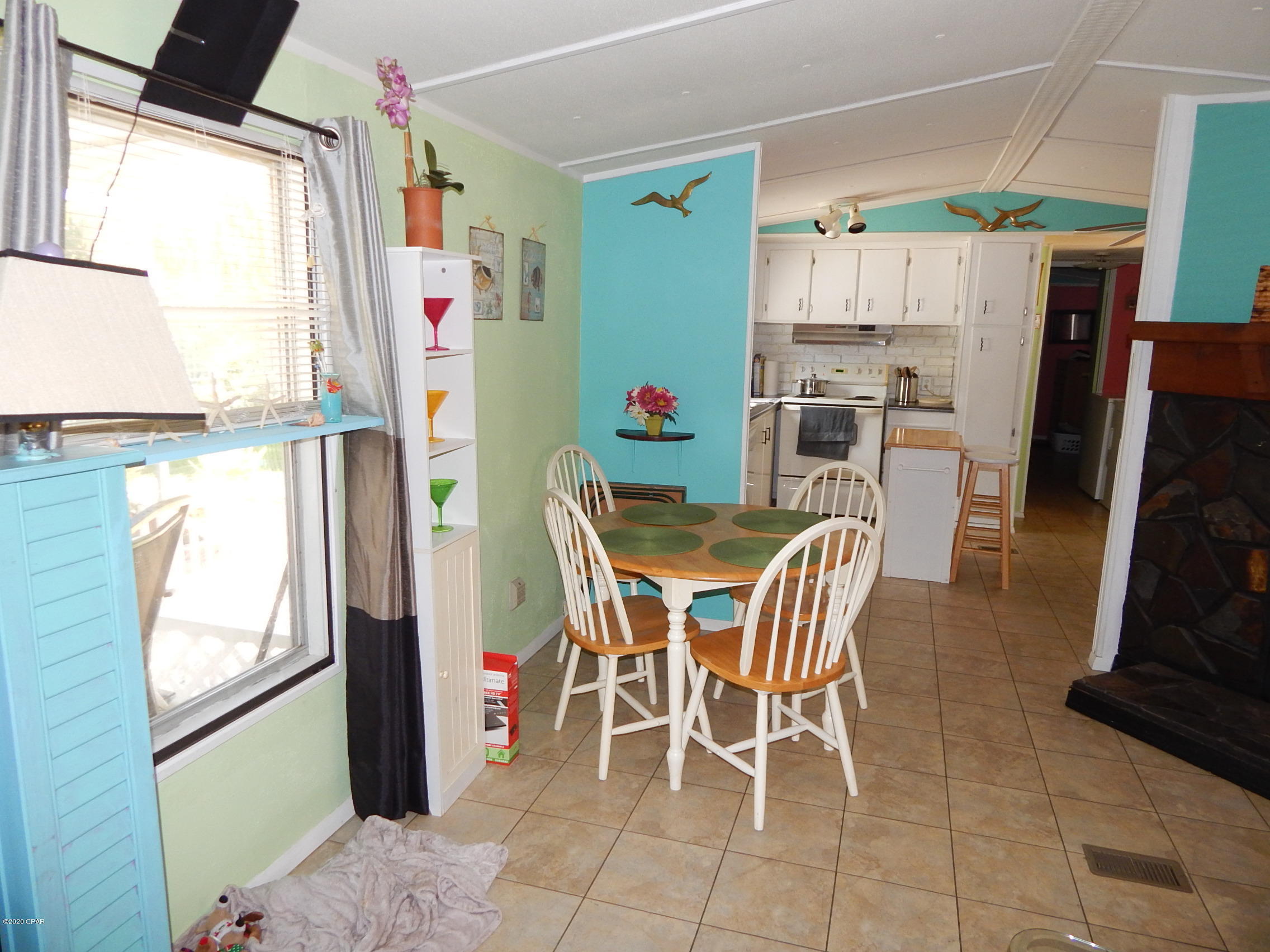 Laguna Beach Estates 7th Add - Residential