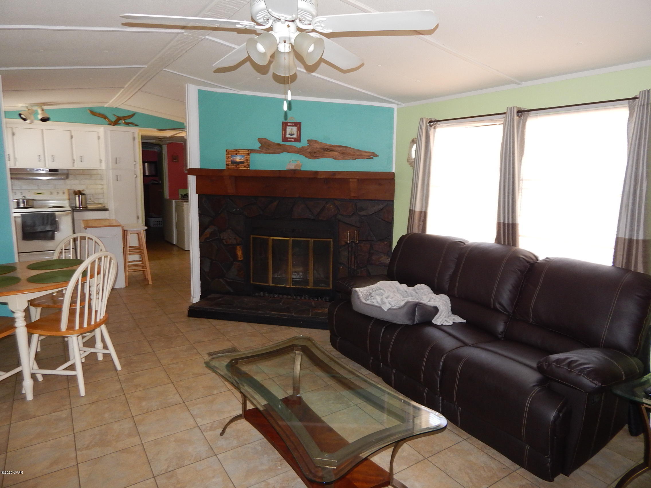 Laguna Beach Estates 7th Add - Residential