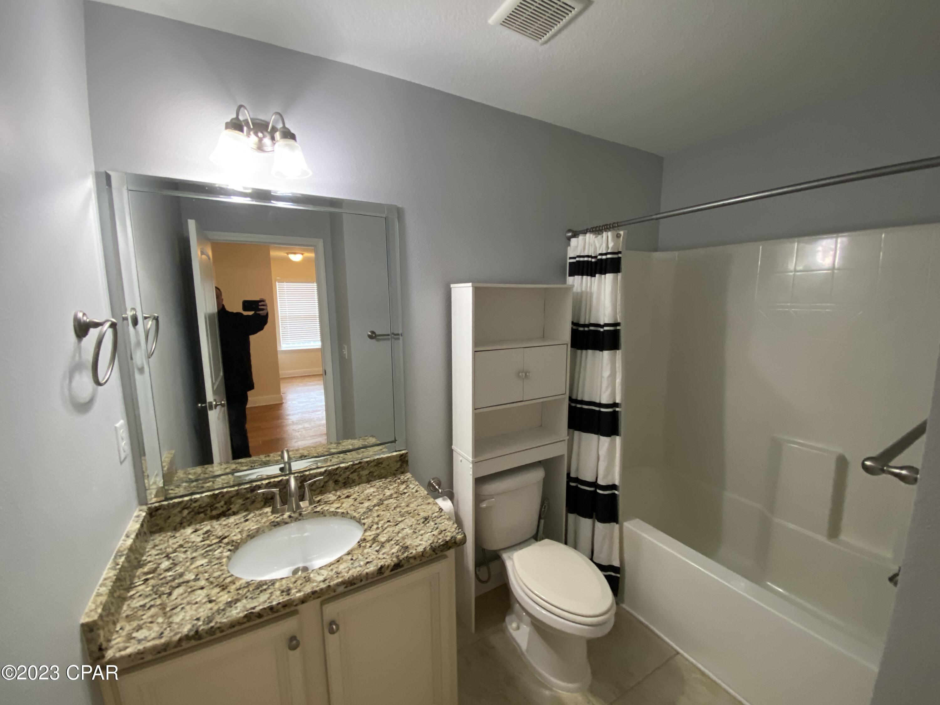 Magnolia Bay Club - Residential Lease
