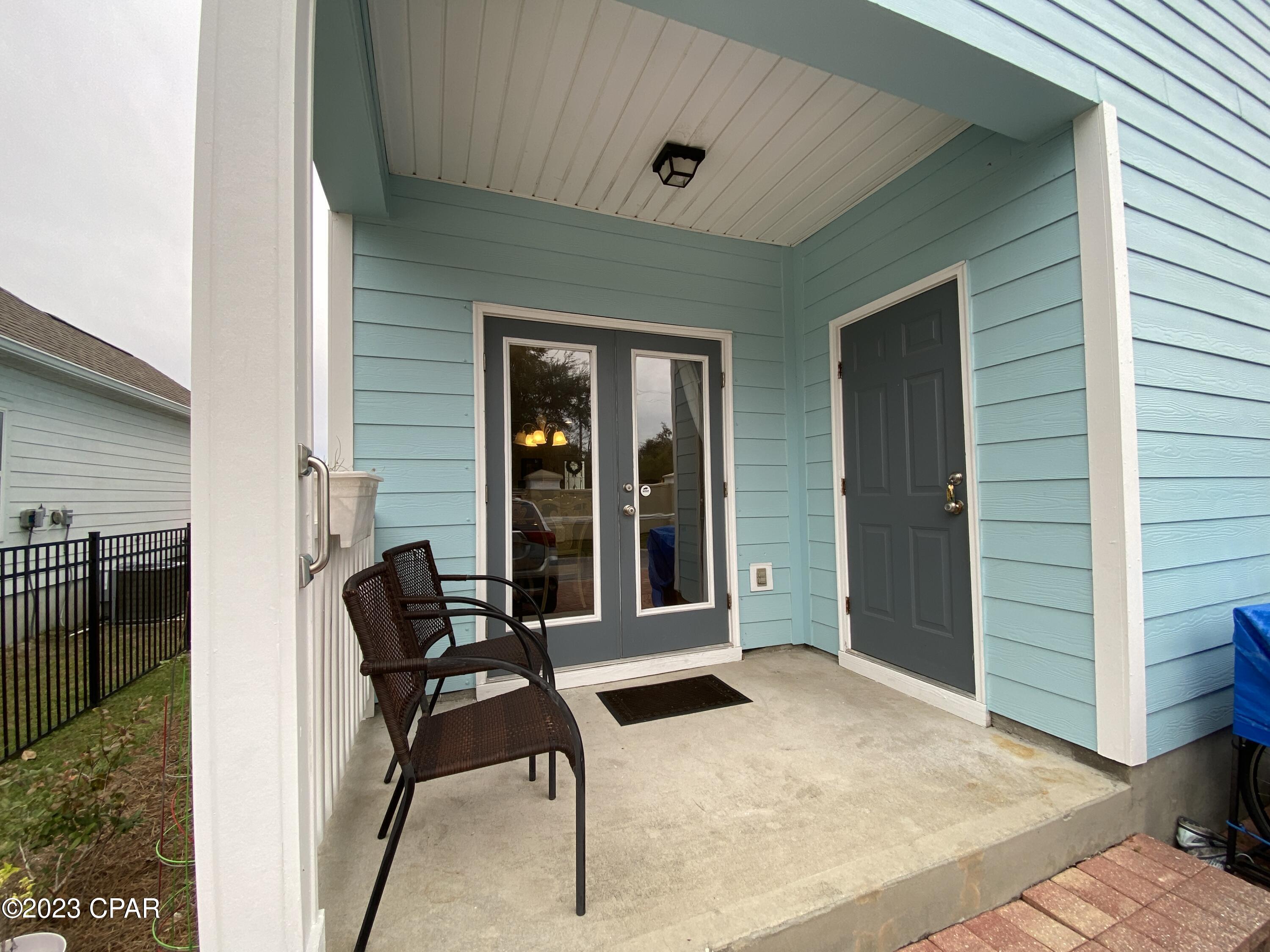 Magnolia Bay Club - Residential Lease
