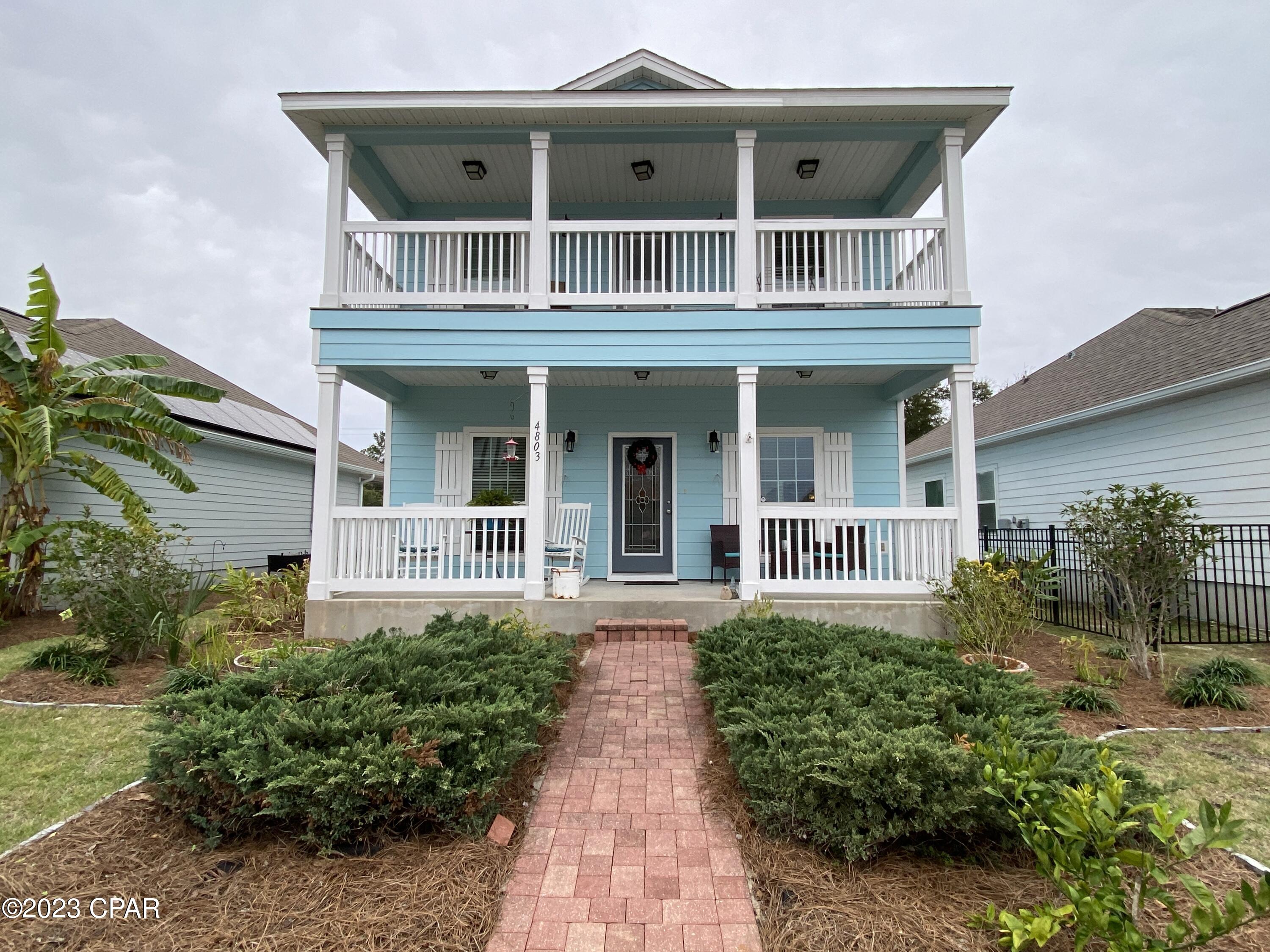 Magnolia Bay Club - Residential Lease