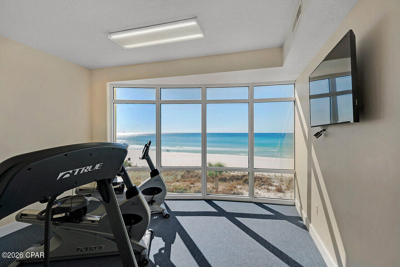 Ocean Villa - Residential
