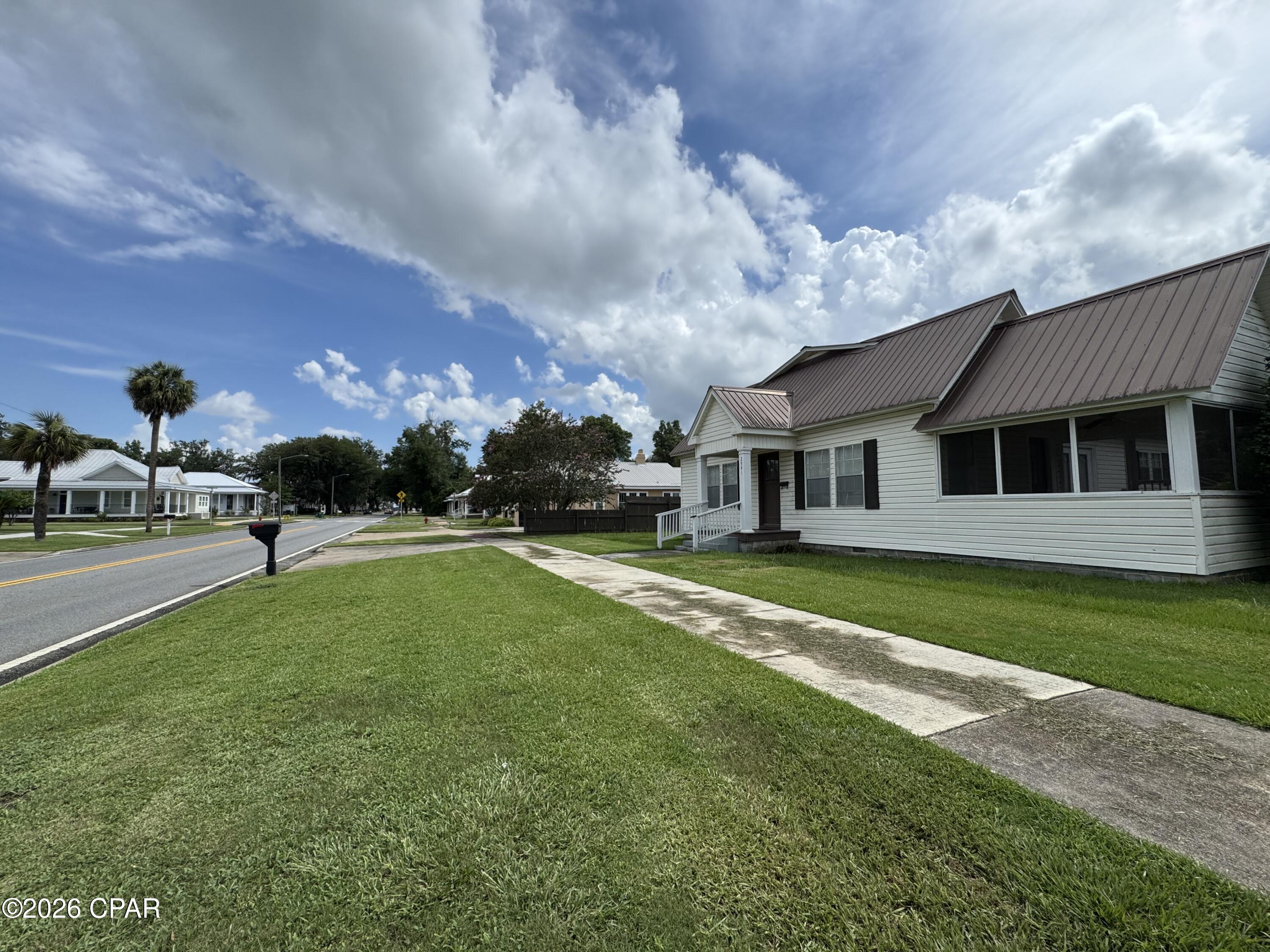 [No Recorded Subdiv] - Residential