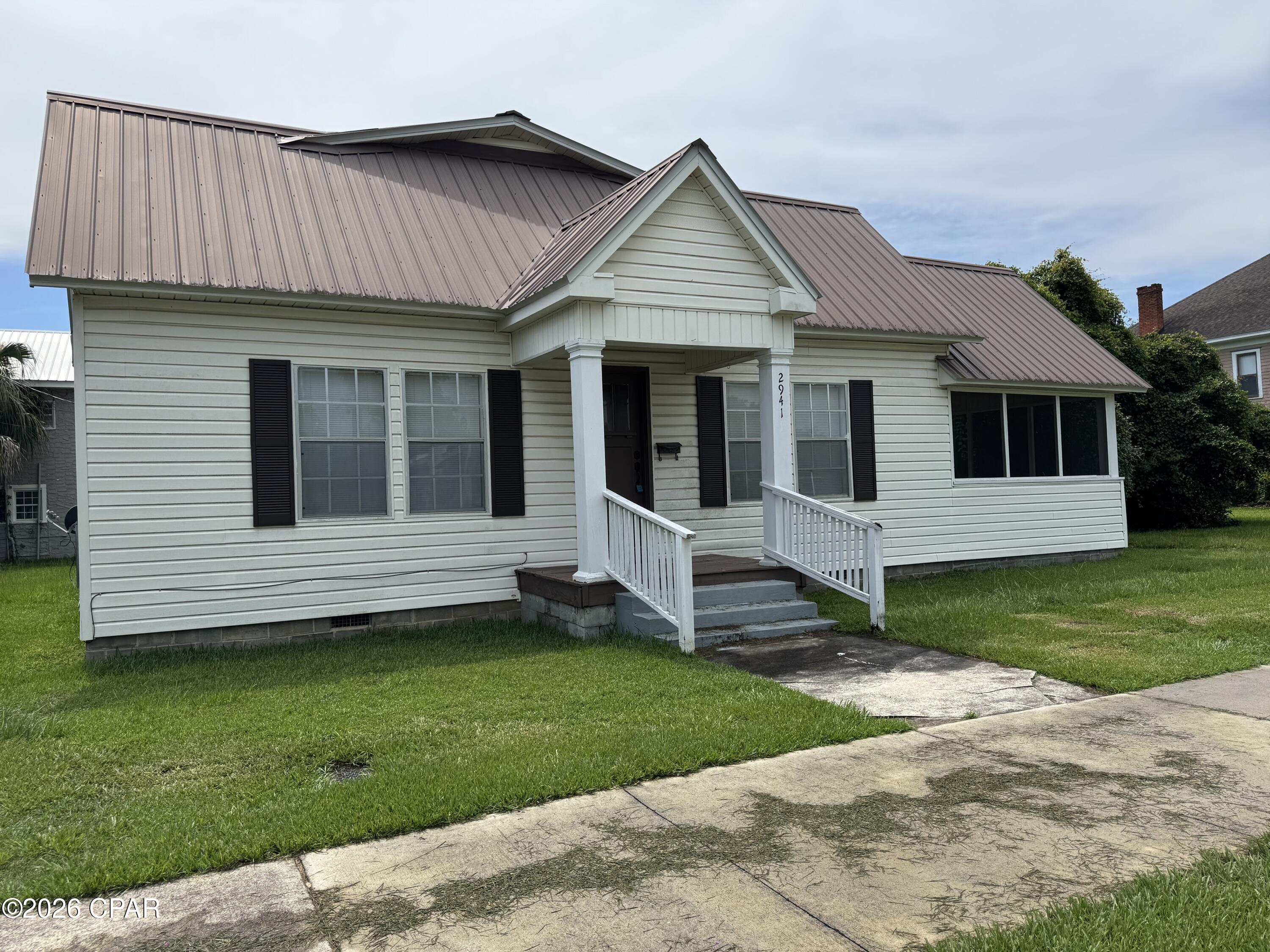 [No Recorded Subdiv] - Residential