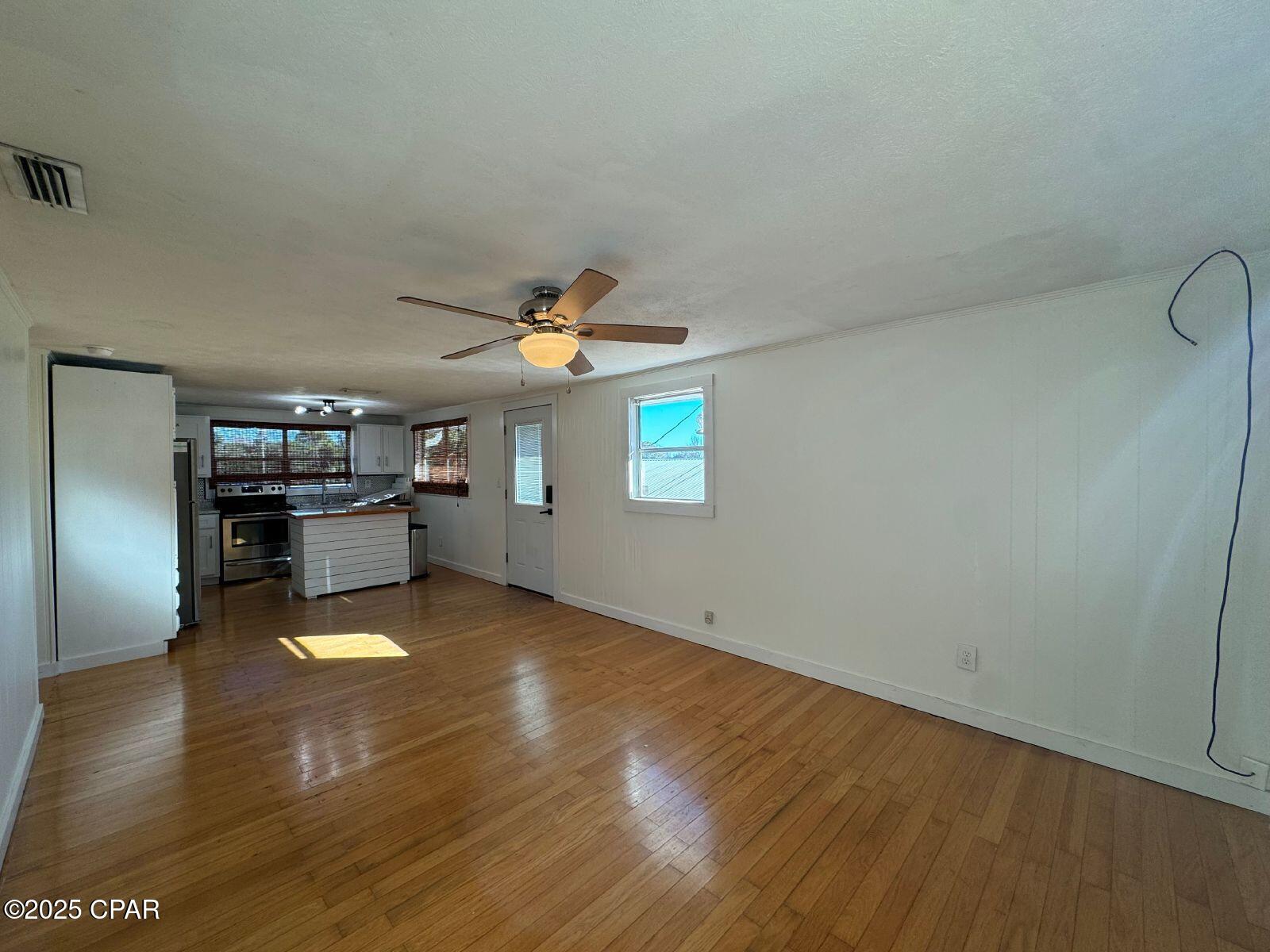[No Recorded Subdiv] - Residential Lease