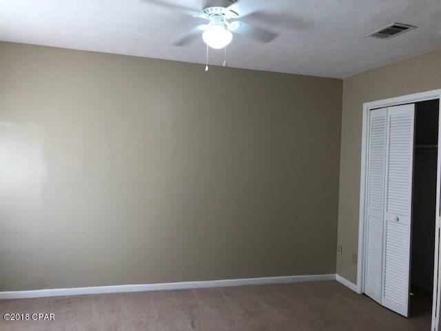 W H Parker - Residential Lease