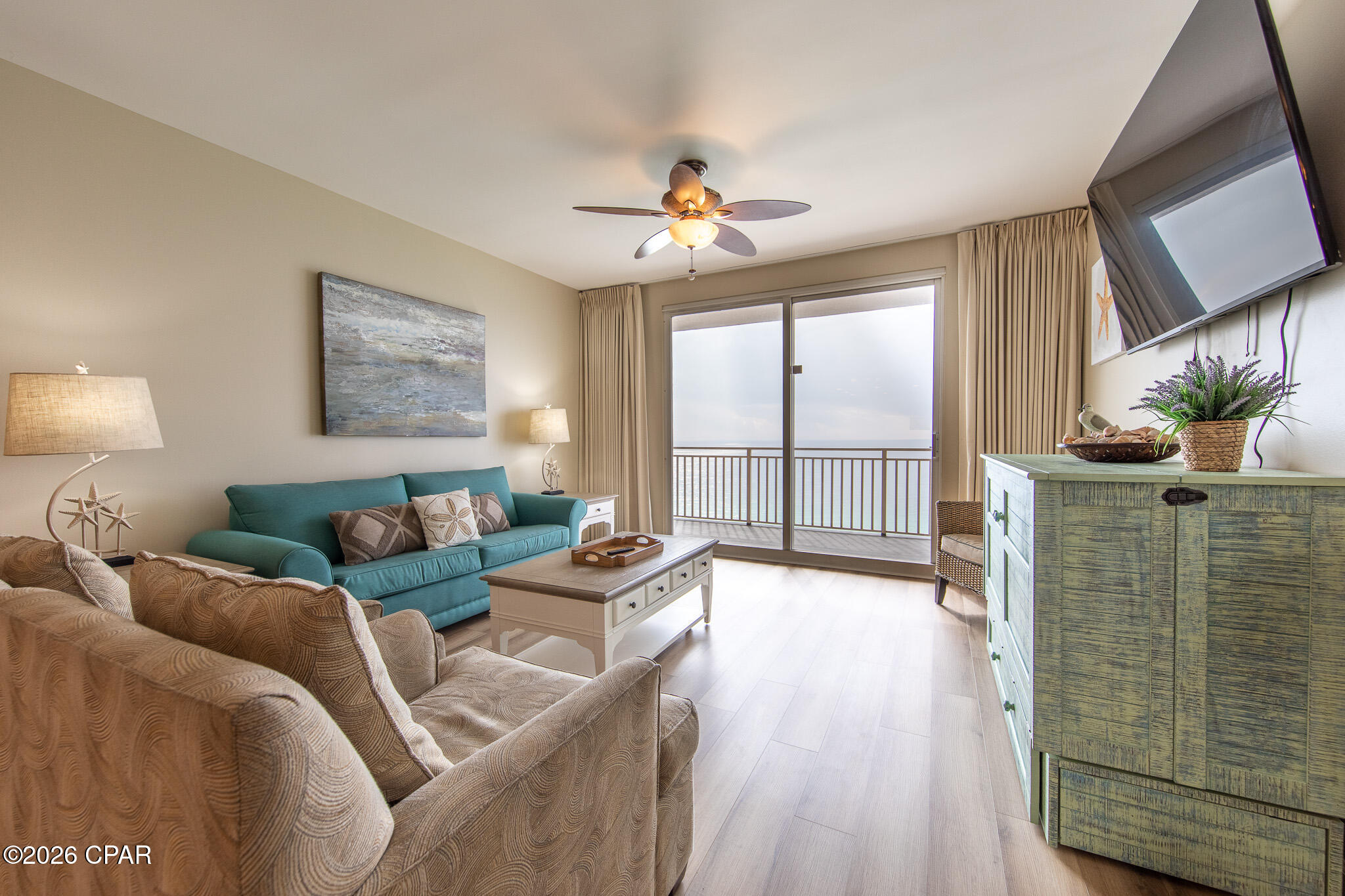 Splash Condo - Residential