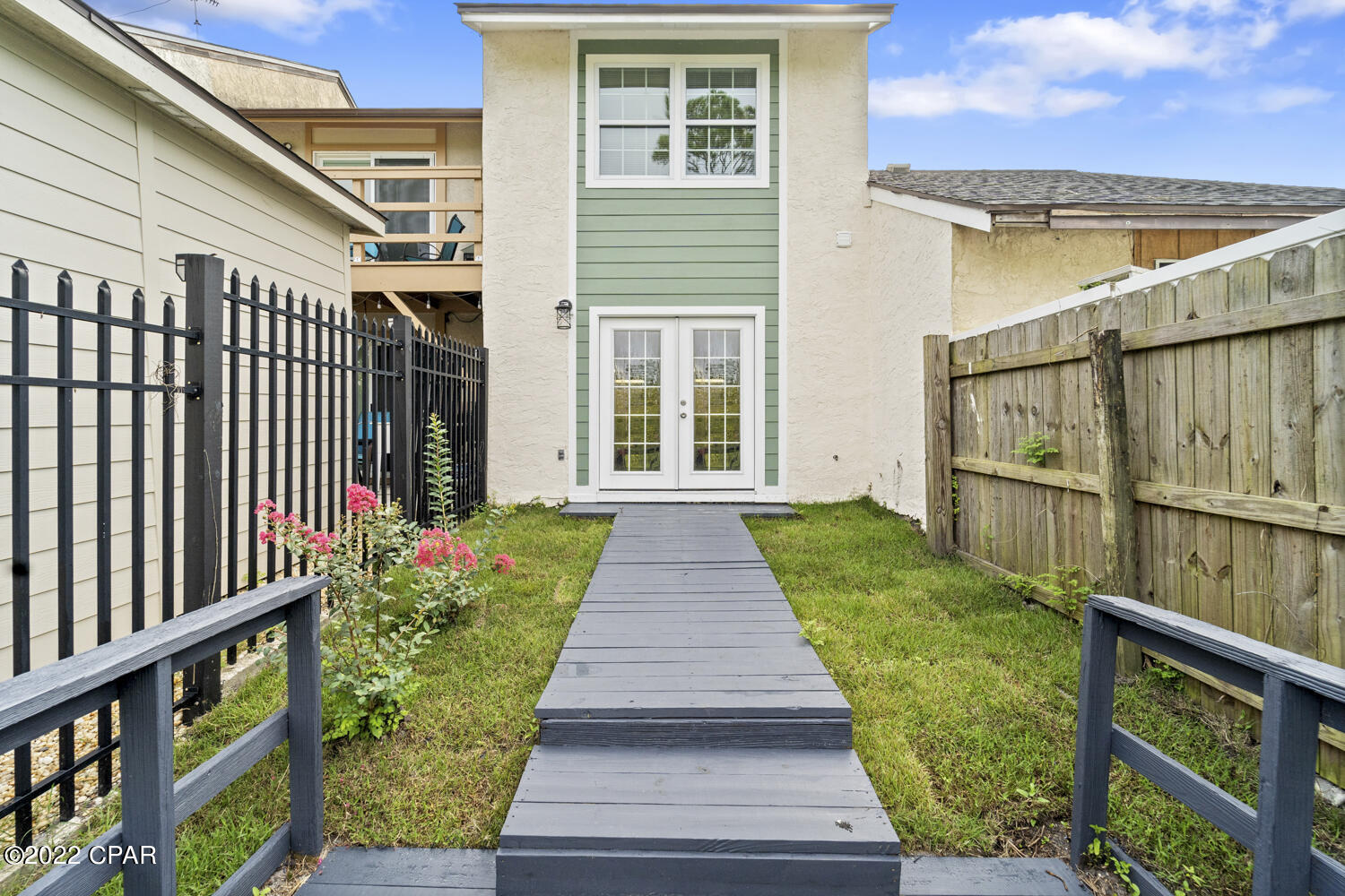 Currently Under Contract, Seller will consider Back-Up Offers. 



TURN KEY! GREAT RENTAL OPPORTUNITY OR FIRST HOME!! Seller has renovated this townhome town do the studs. Major improvements include all new windows, doors, water heater, A/C unit, electrical outlets and receptacles. Cabinets, countertops, and appliances were replaced in the kitchen as well as both bathrooms. Each room has new carpeting, fans, and modern fixtures. The exterior received new sod and the back deck was replaced and painted. If important, please verify all measurements. Call a REALTOR today to schedule a private​​‌​​​​‌​‌​​​​‌​​‌​​​​‌‌ tour.