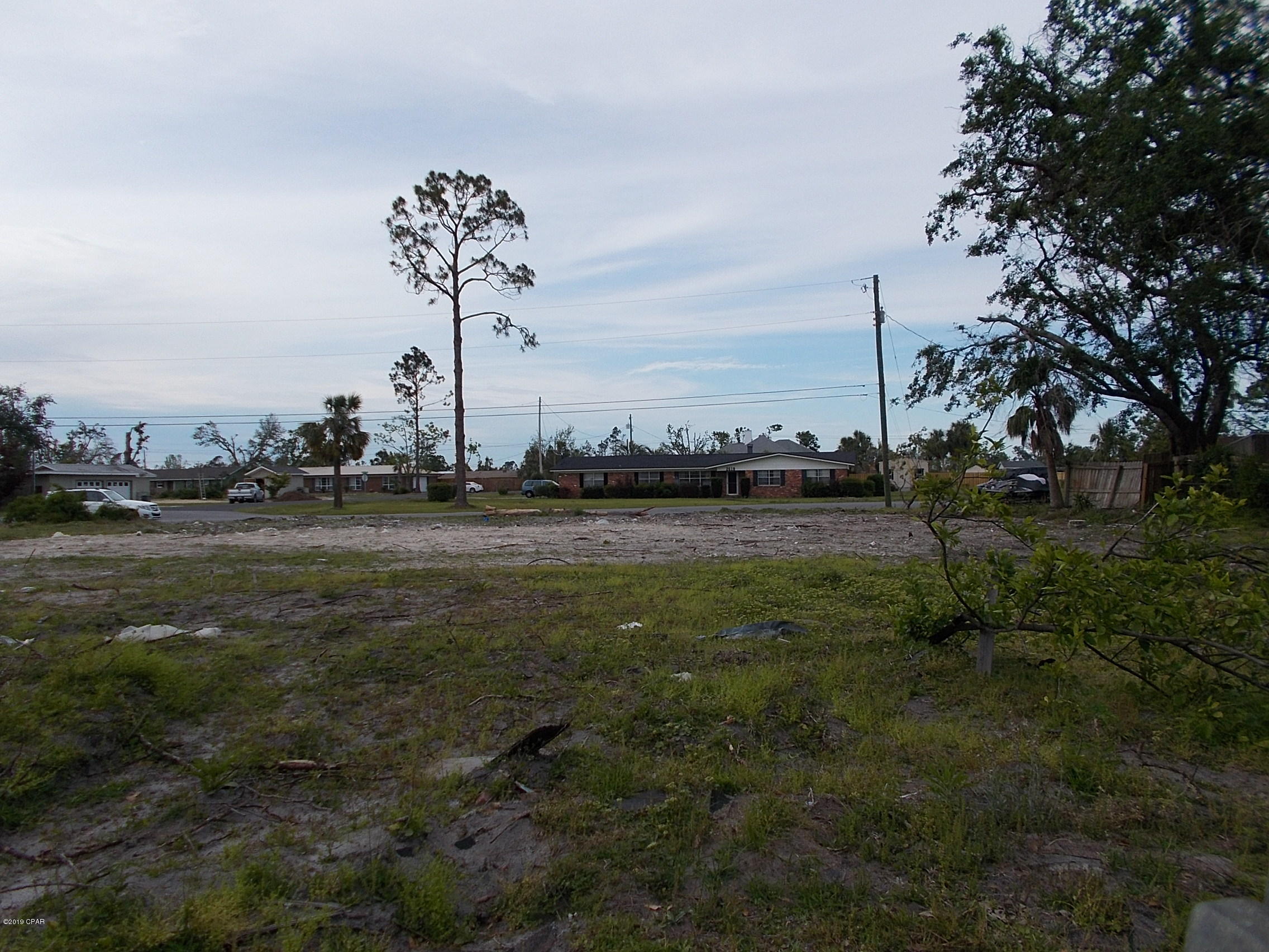 Kings Point - Land