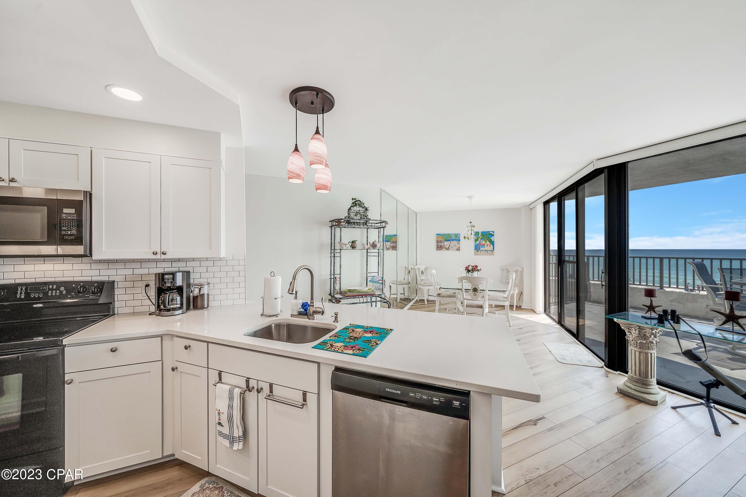 Aquavista Condo - Residential
