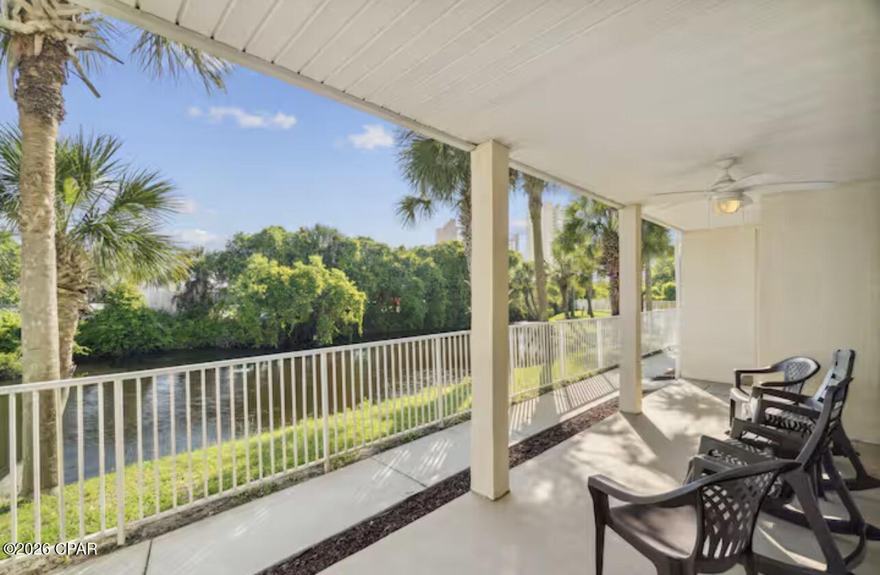 ** ENTERED FOR COMP PURPOSES ONLY**

Location, Location, Location!!! This unit is is a MUST SEE!! Located in the VERY FRONT of the Horizon South complex across the street from the BEACH!! It comes fully furnished! Not only is it an easy walk - 300 steps to the beach, but you can sit out on your quiet back porch and enjoy the beautiful fountain pond. The large kitchen is great for entertaining. Great 2nd home or turnkey rental! It won't last long. *Measurements are approximate and should be verified.* 





*ENTERED FOR COMP PURPOSES*