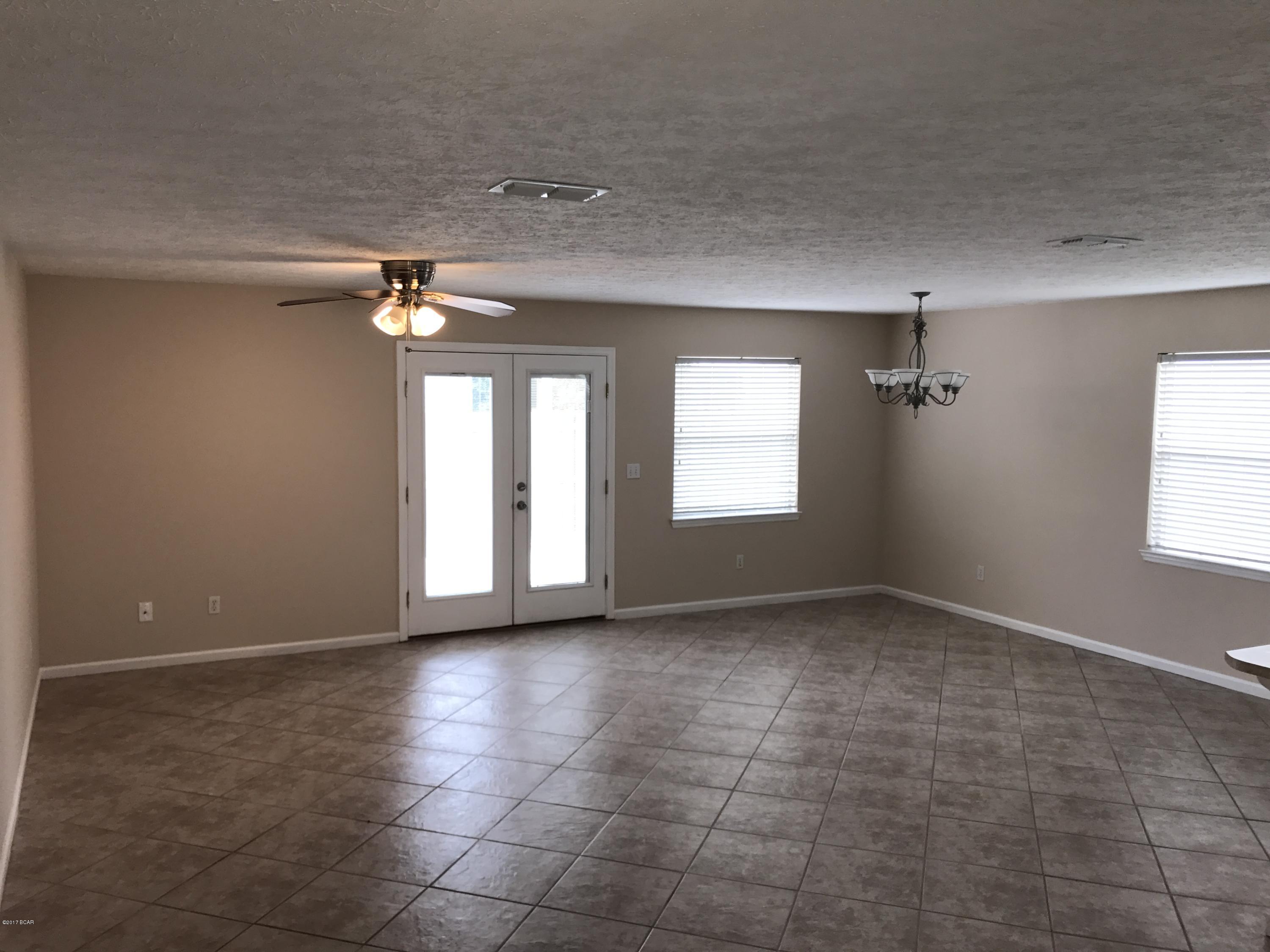 Venetian Villa - Residential Lease
