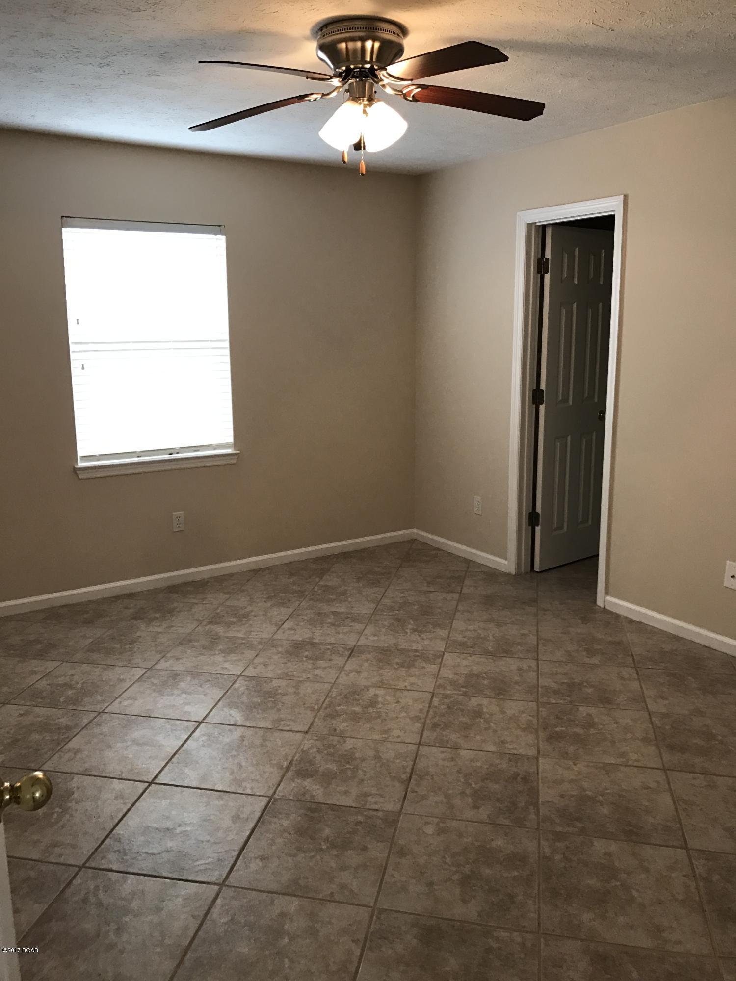 Venetian Villa - Residential Lease