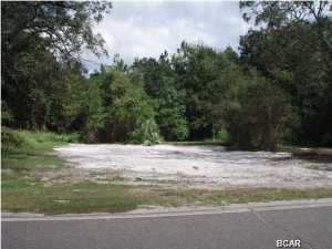 Vacant 5 acre parcel with a view of beautiful East Bay. Approximately 1 mile to Eastern Shipbuilding in Allanton, which is one of the largest employers in Bay County, Florida. Sandy Creek, Allanton & Wetapoo are some of the undiscovered treasures of the natural beauty with an abundance of unimpeded access to the Gulf of Mexico's open waters. This is a super price for a nice buildable lot.