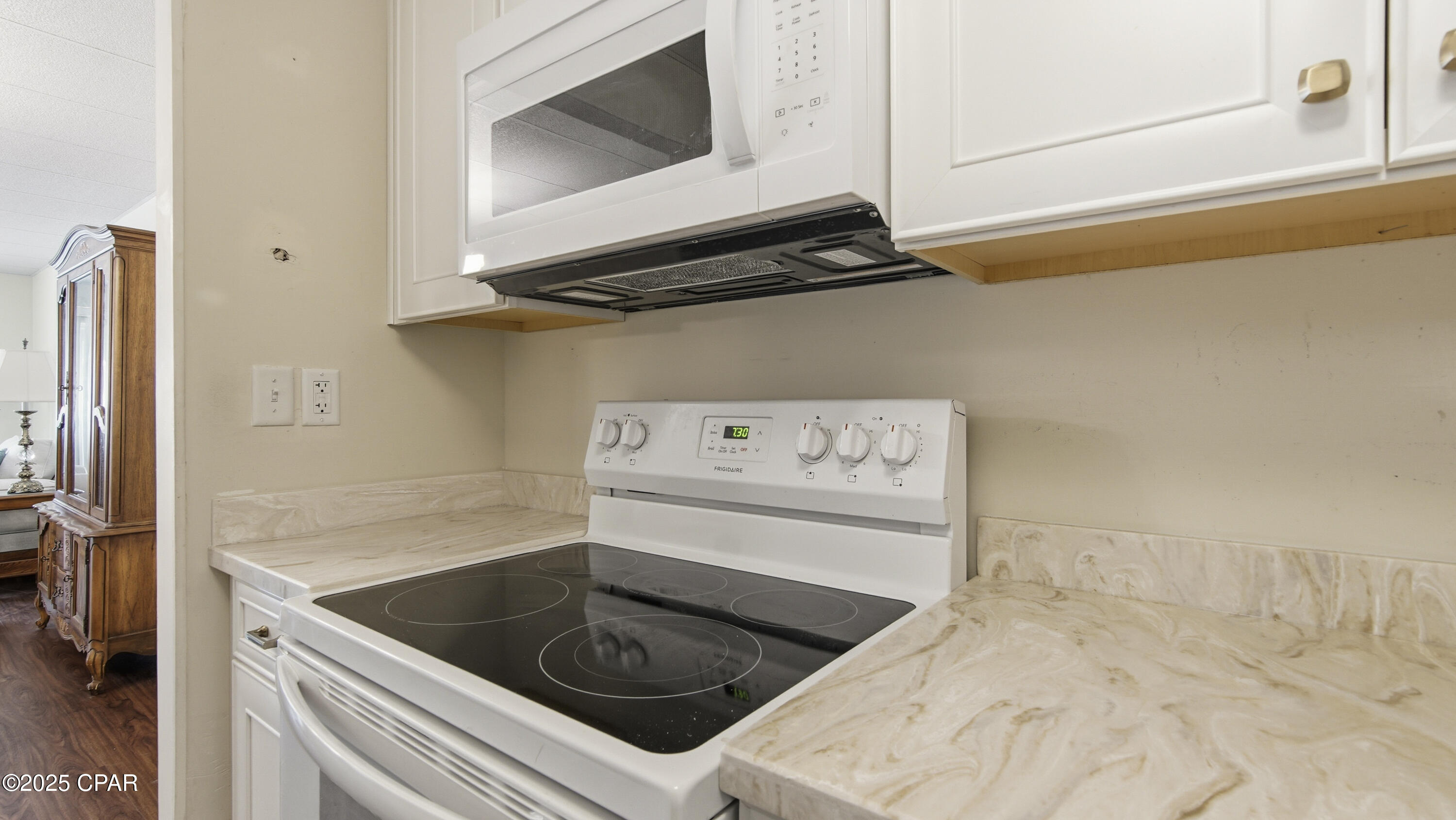Bay Club Condo Ph 2 - Residential