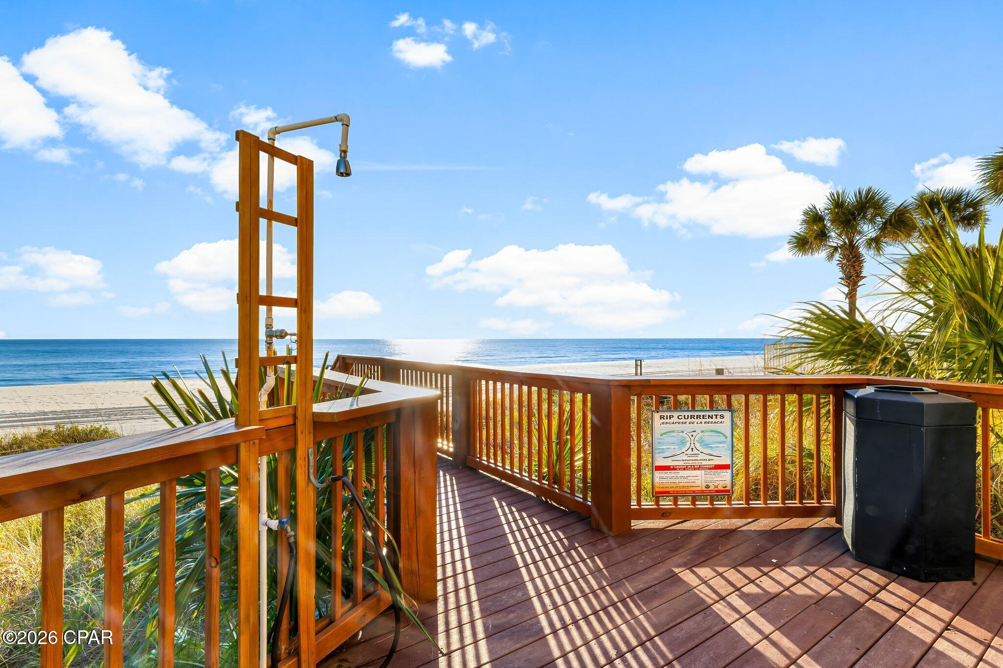 Tropic Winds - Residential