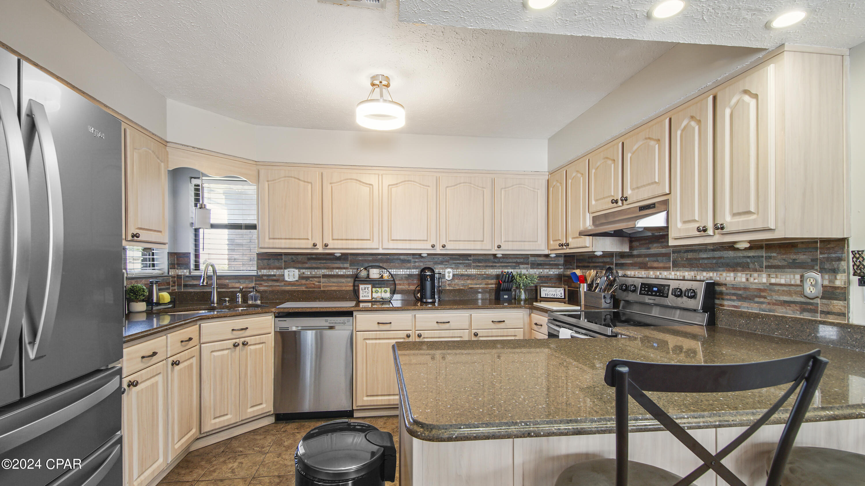 Bay Front Unit 6 - Residential