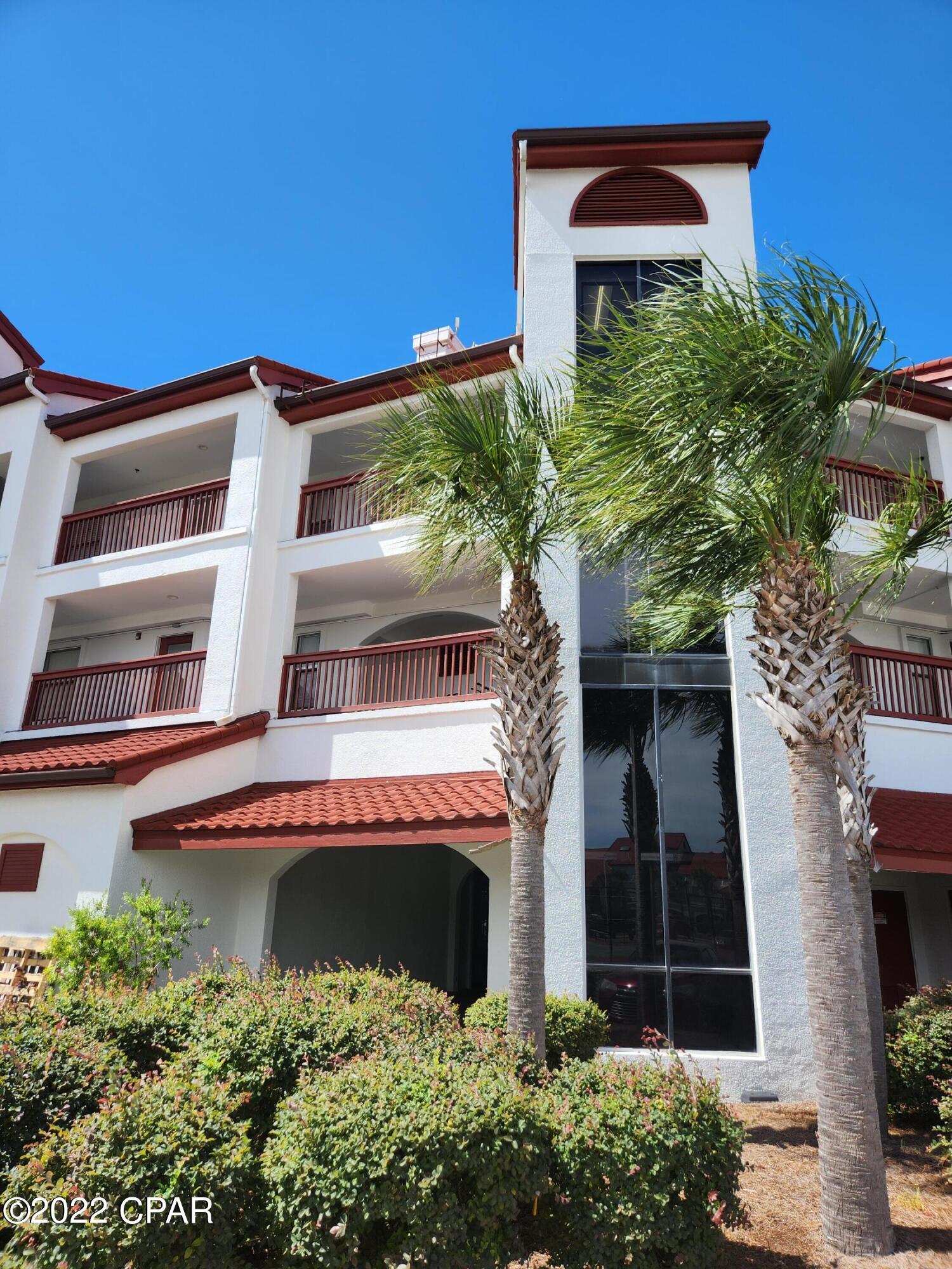 CURRENTLY UNDER CONTRACT, SELLER WILL CONSIDER BACKUP OFFERS.  Great studio condo steps from the ''Worlds most beautiful beaches''.  New LVP flooring throughout unit, new water heater also. Great income potential in this low maintenance unit.