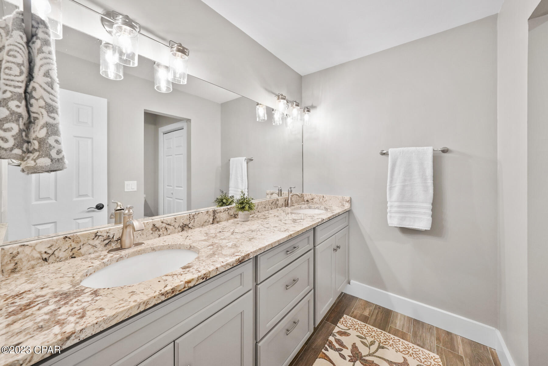Kings Point 4th Add - Residential