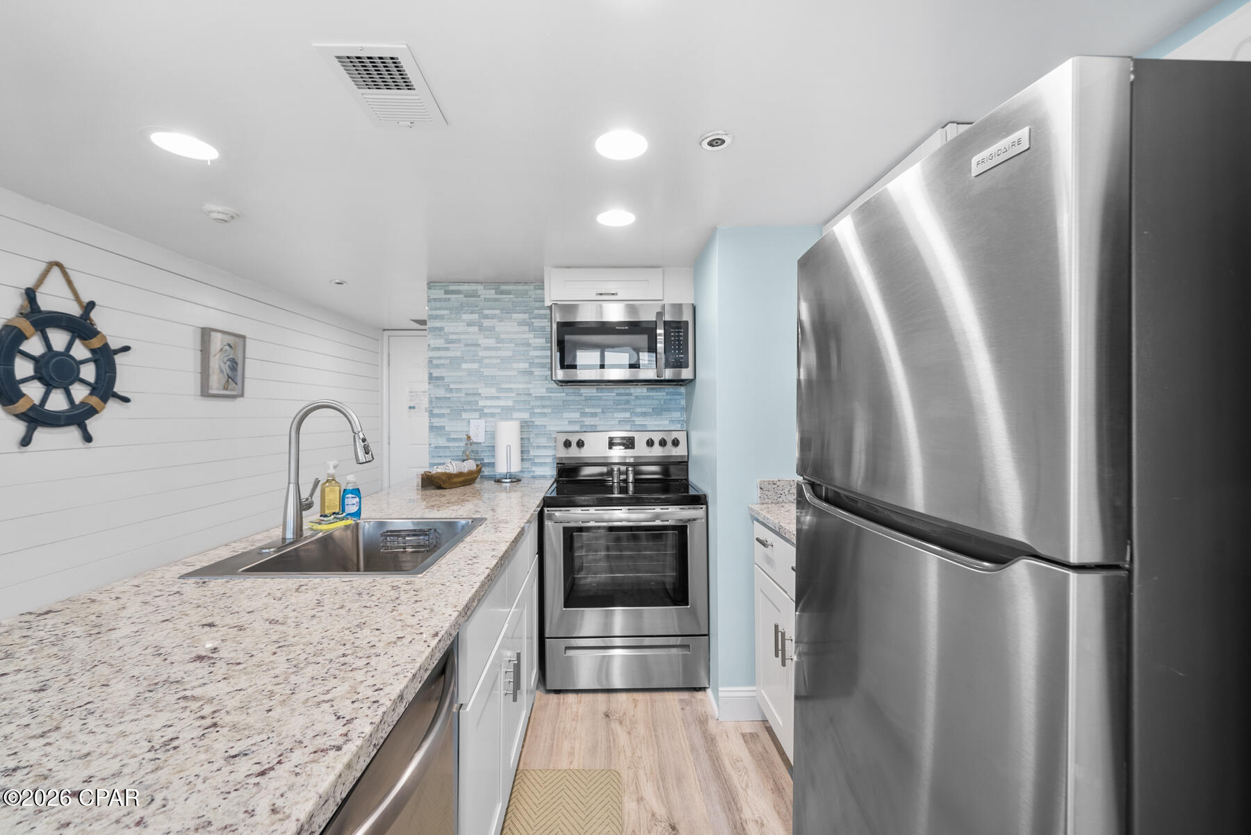 Sunbird Condo - Residential