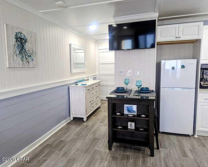 Continental Condos - Residential