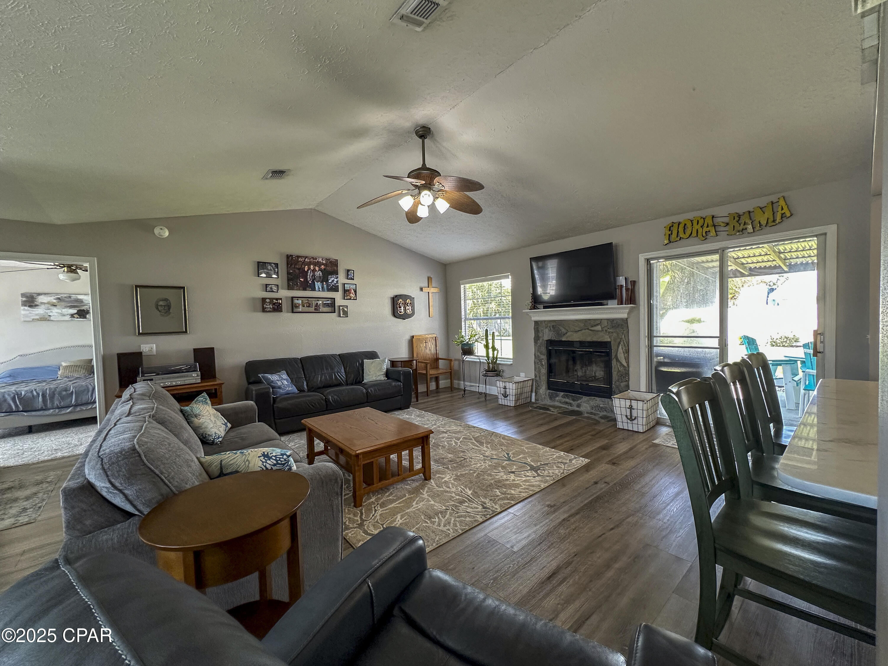 Treasure Palms - Residential