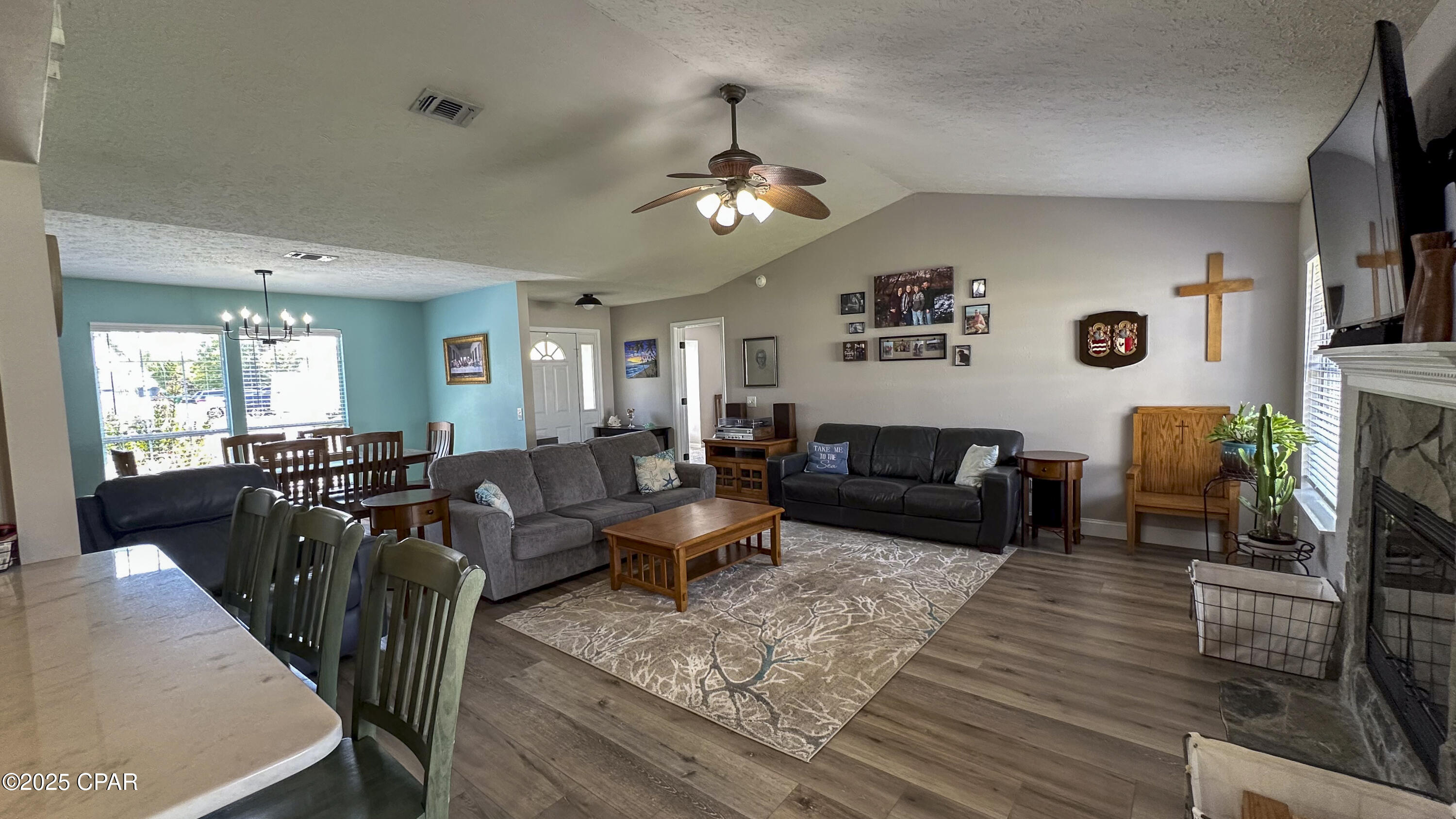 Treasure Palms - Residential