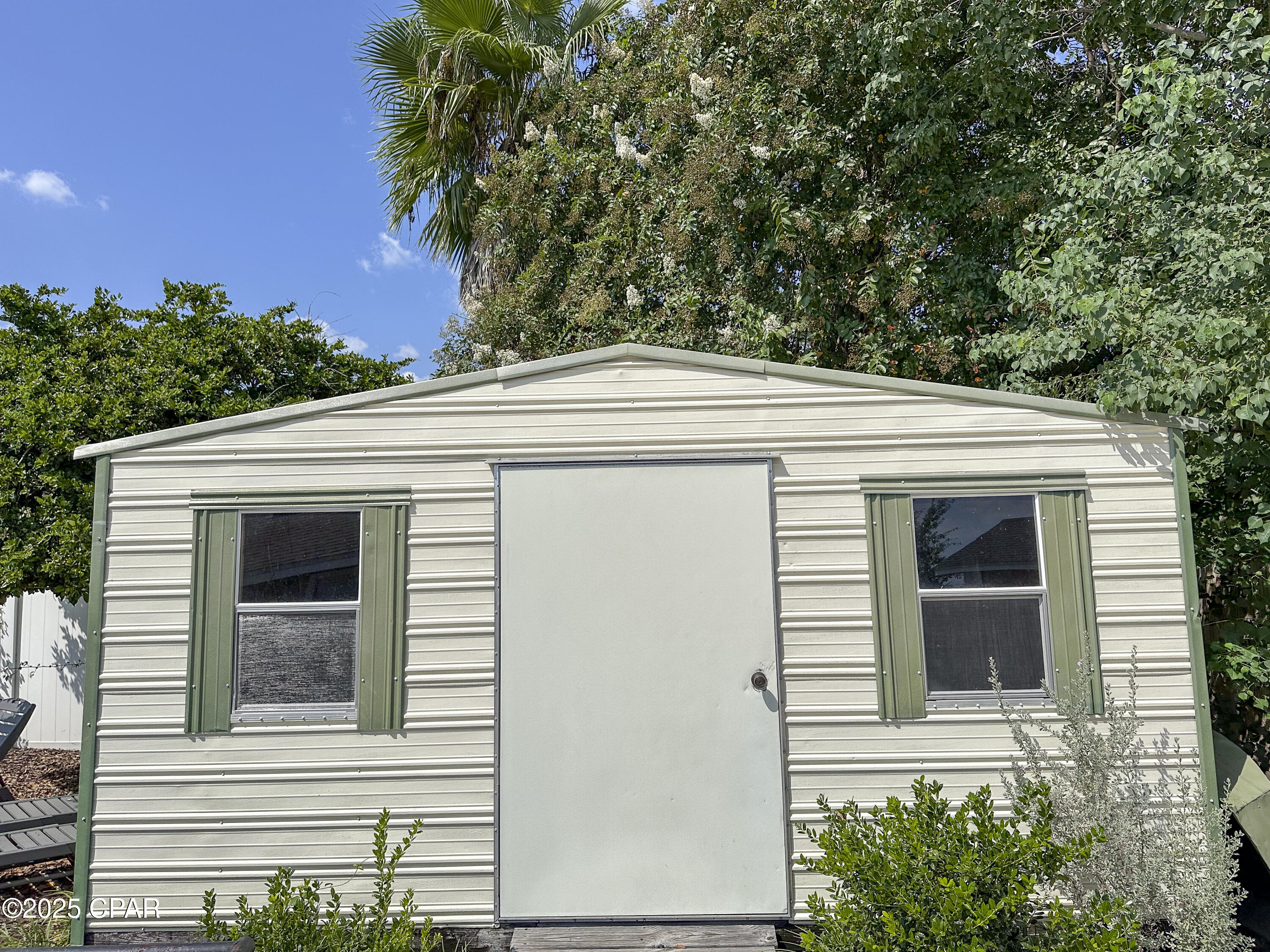 Treasure Palms - Residential