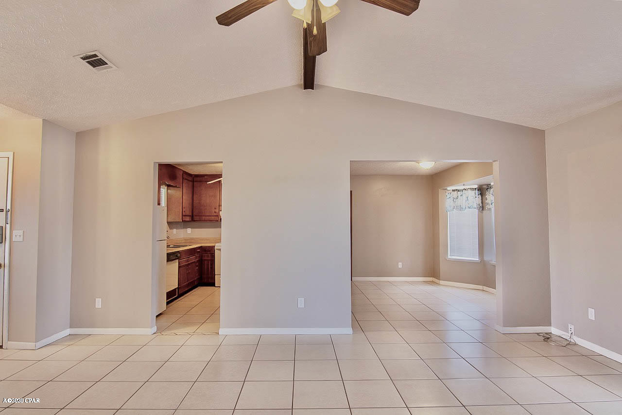 Towne & Country Lake Estates - Residential