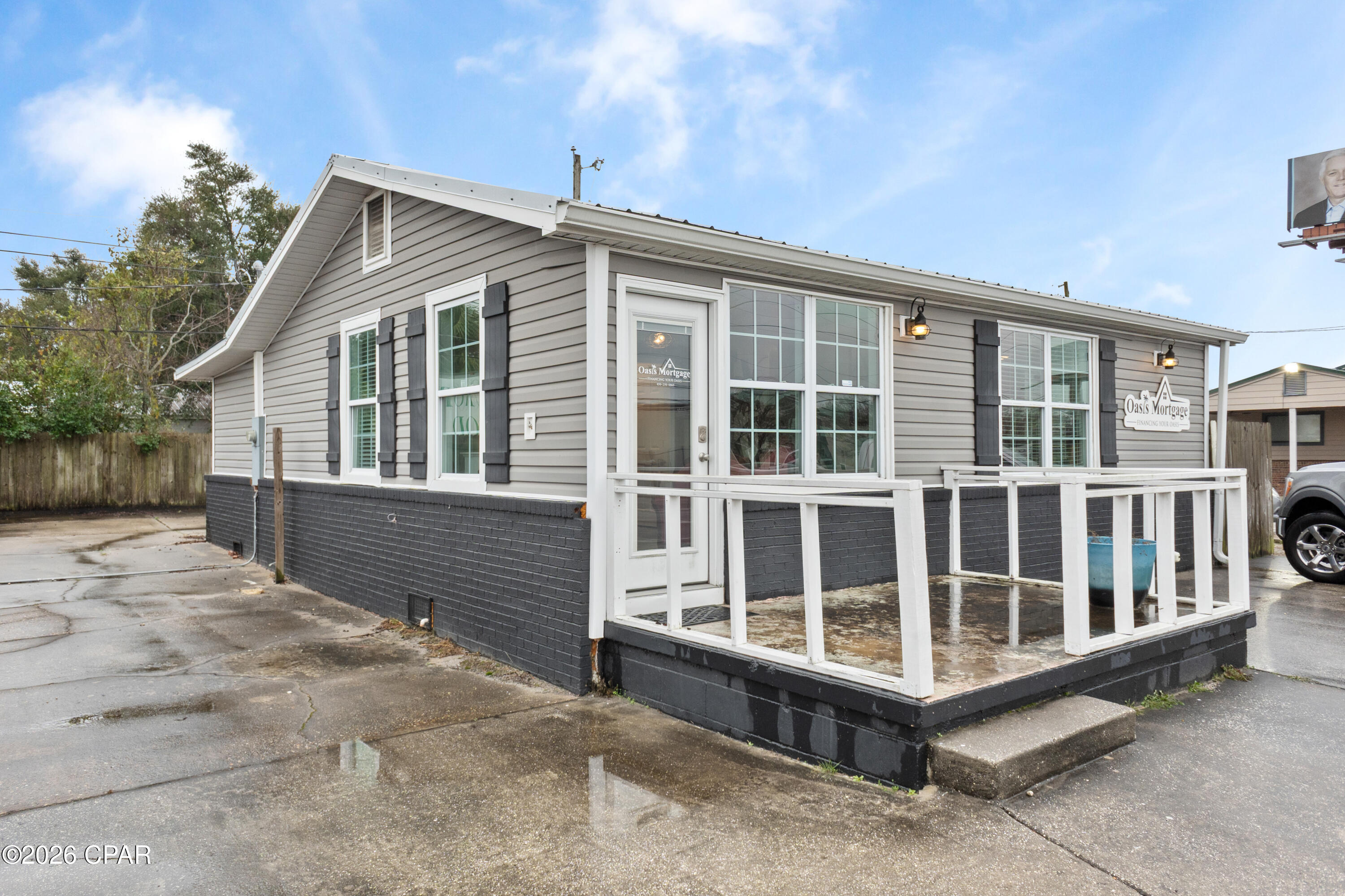 Drummond Park 1st Add - Commercial Sale