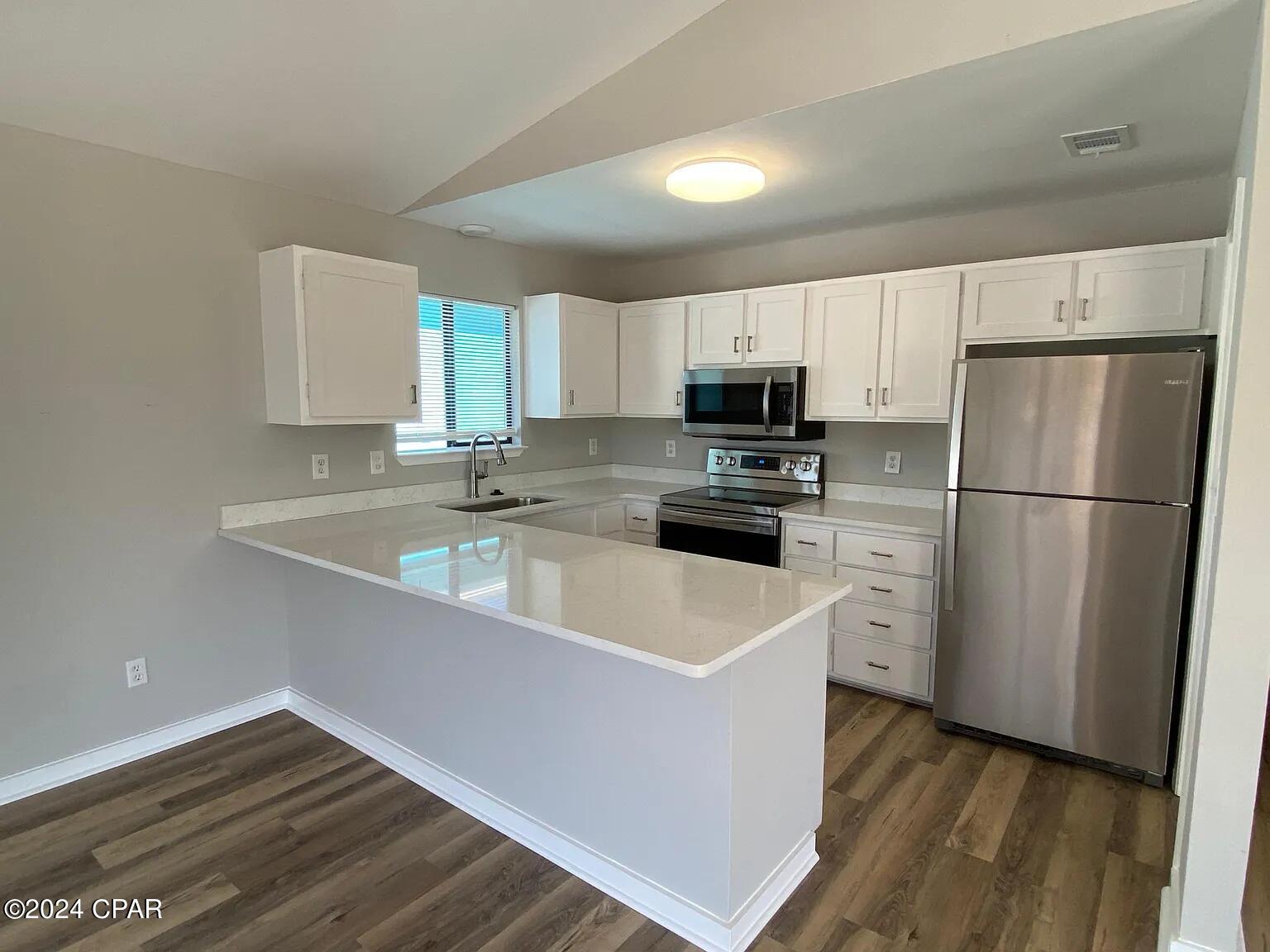 [No Recorded Subdiv] - Residential Lease