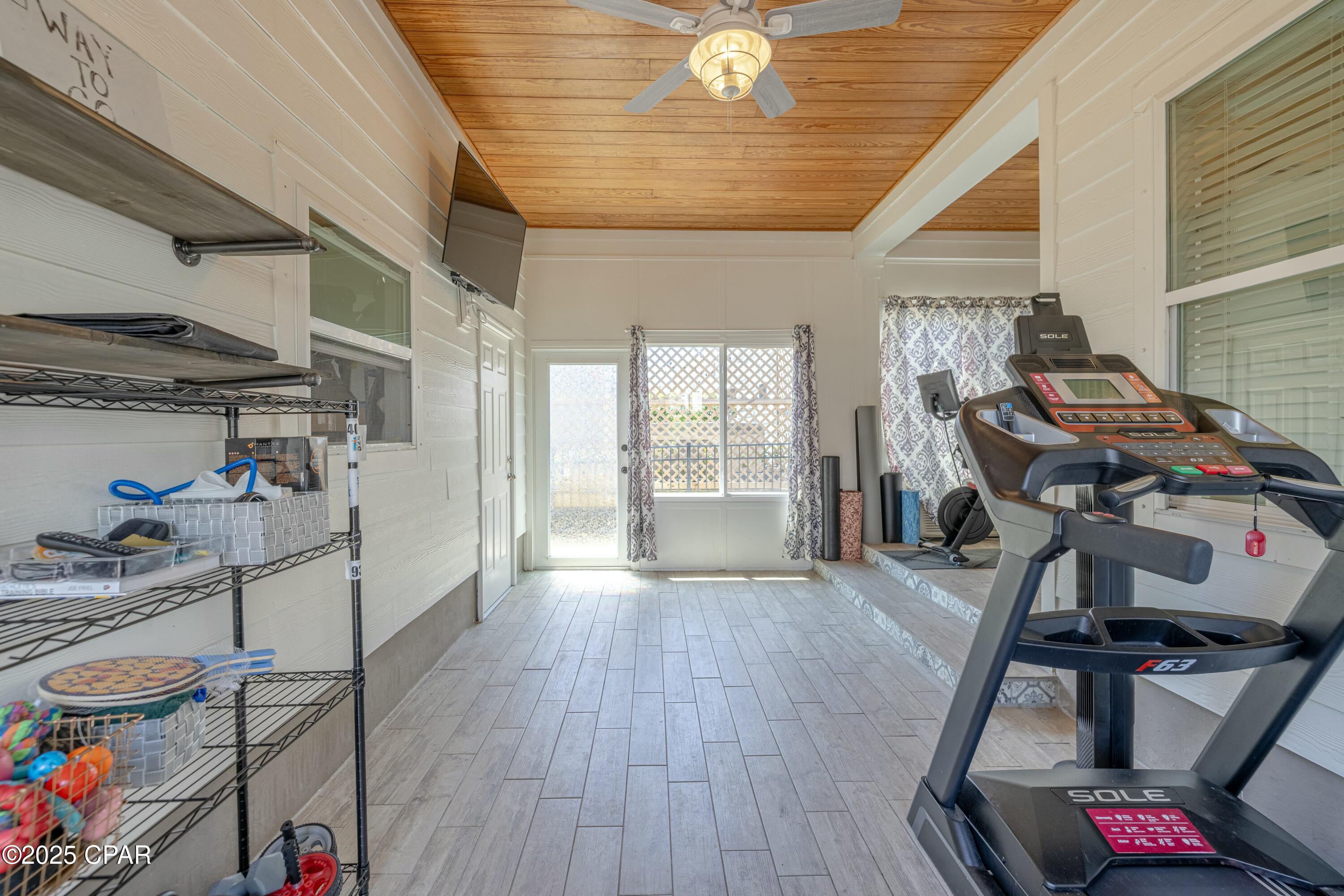 Magnolia Bay Club - Residential