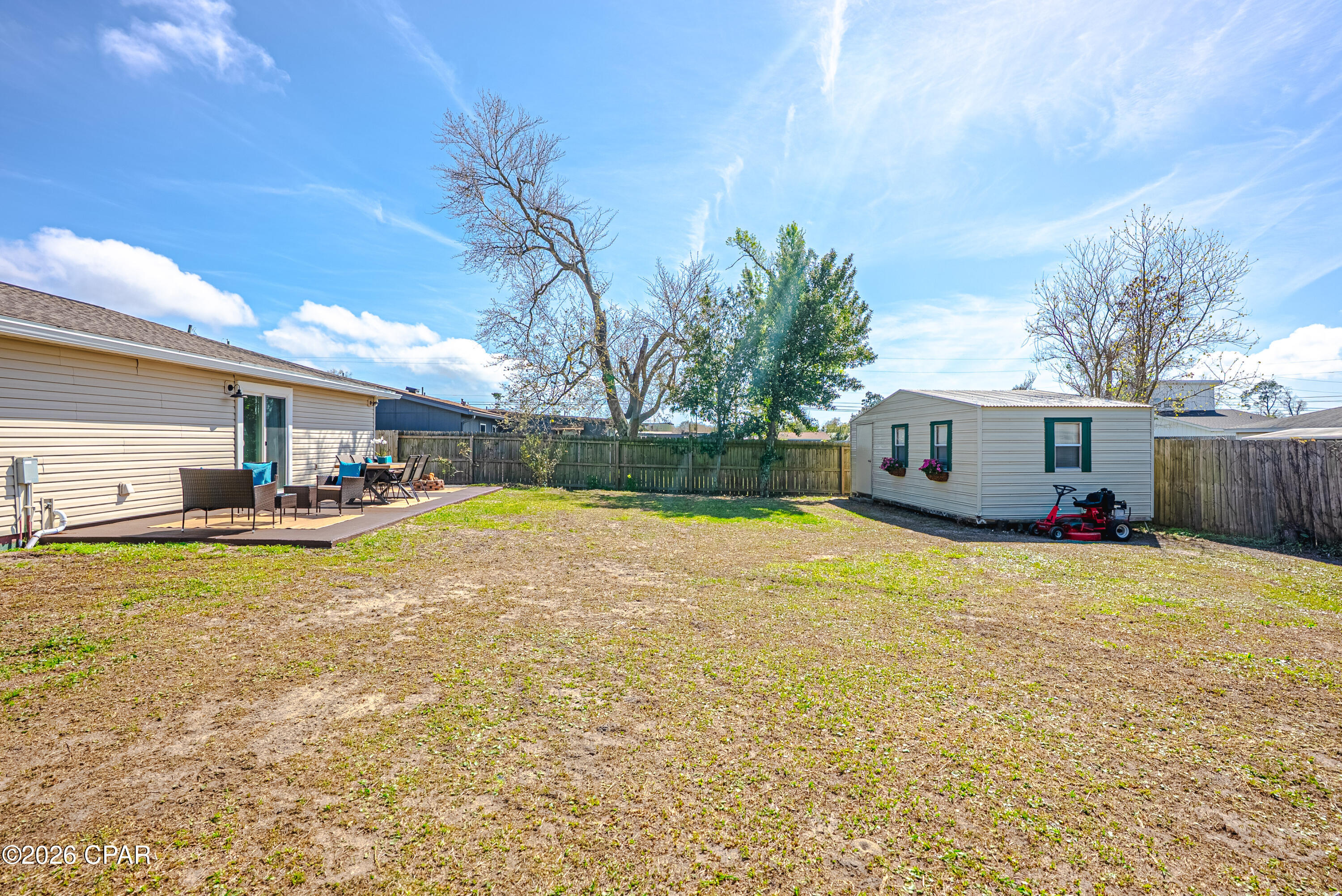 King Estates Unit 2 - Residential Lease