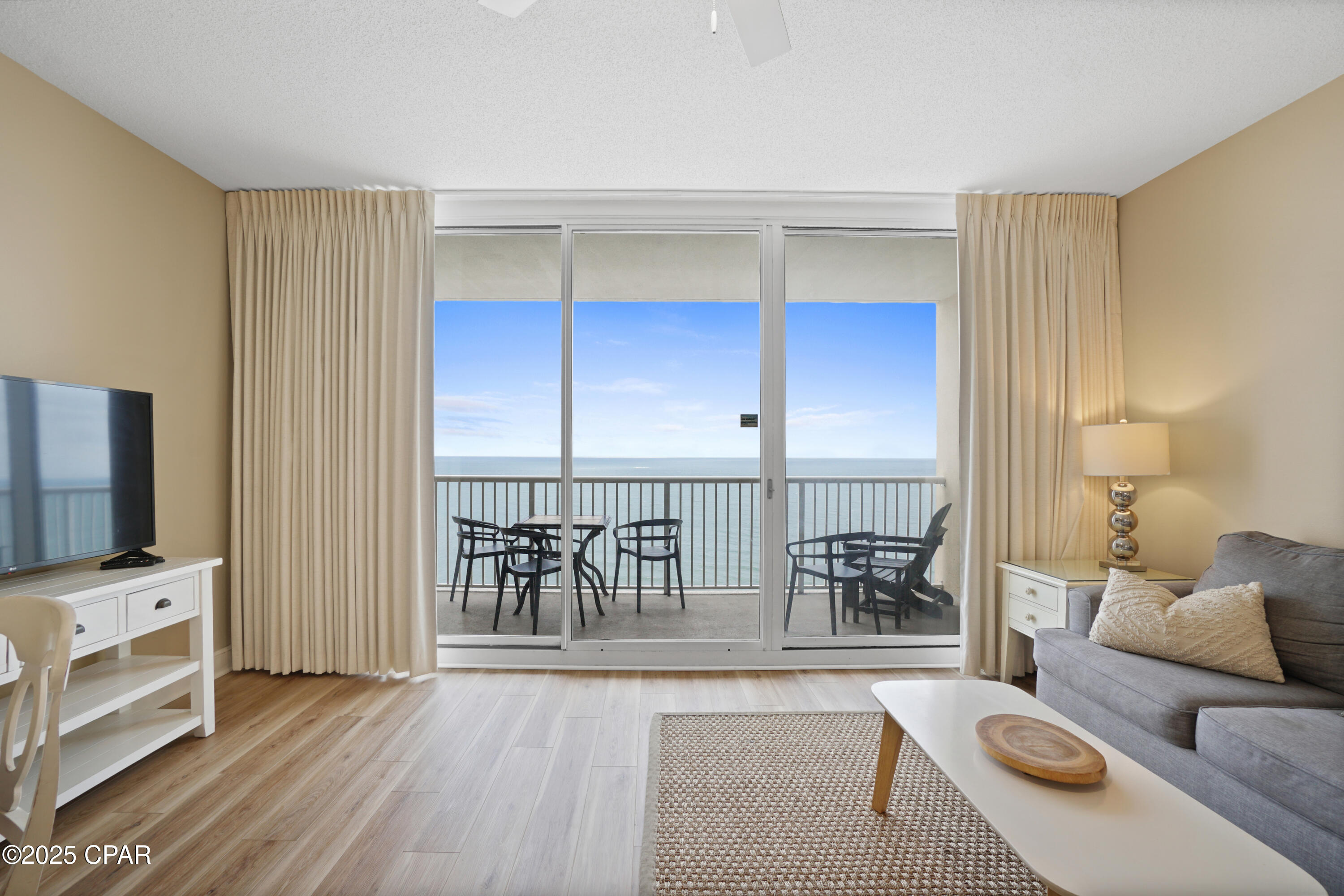 Majestic Beach Tower I - Residential