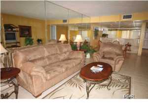 Don't miss this rare opportunity to own a beautiful 1 bedroom unit at the Edgewater complex. This unit is priced to sell. This complex features, waterfront tropical lagoon pool, heated pools, hot tubs, sun decks. Oceans Restaurant, poolside beverages, market serving Starbucks, Paradise Pizza. The complex offers a full gym, Zumba/Yoga studio, tennis, basketball, shuffleboard. There is also special activities for the children keeps that features, splash pad, sky trail rope course, arcade, pool deck events and activities calendar. Because of its ideal location, you can walk to restaurants, shops, bowling & skating center, mini golf and so many more entertainment venues & activities. The complex also offers an on site rental program. All information is believed to be correct but should
