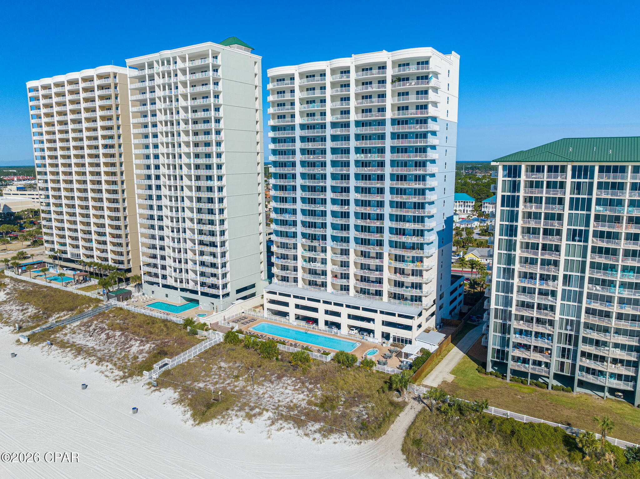 Twin Palms Resort - Residential