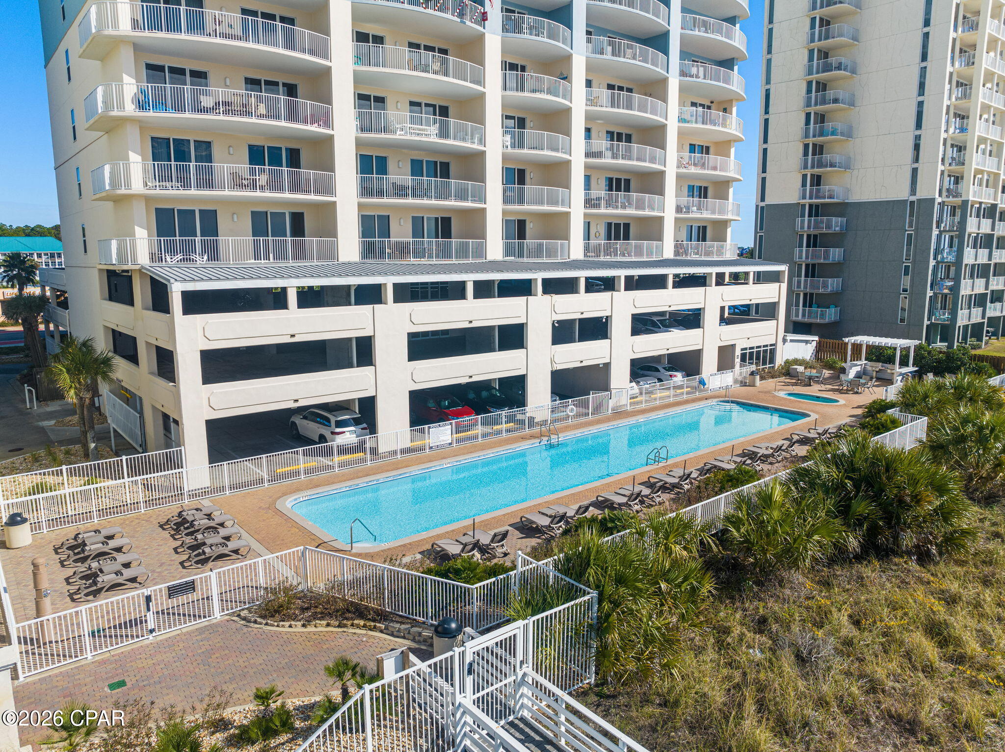Twin Palms Resort - Residential