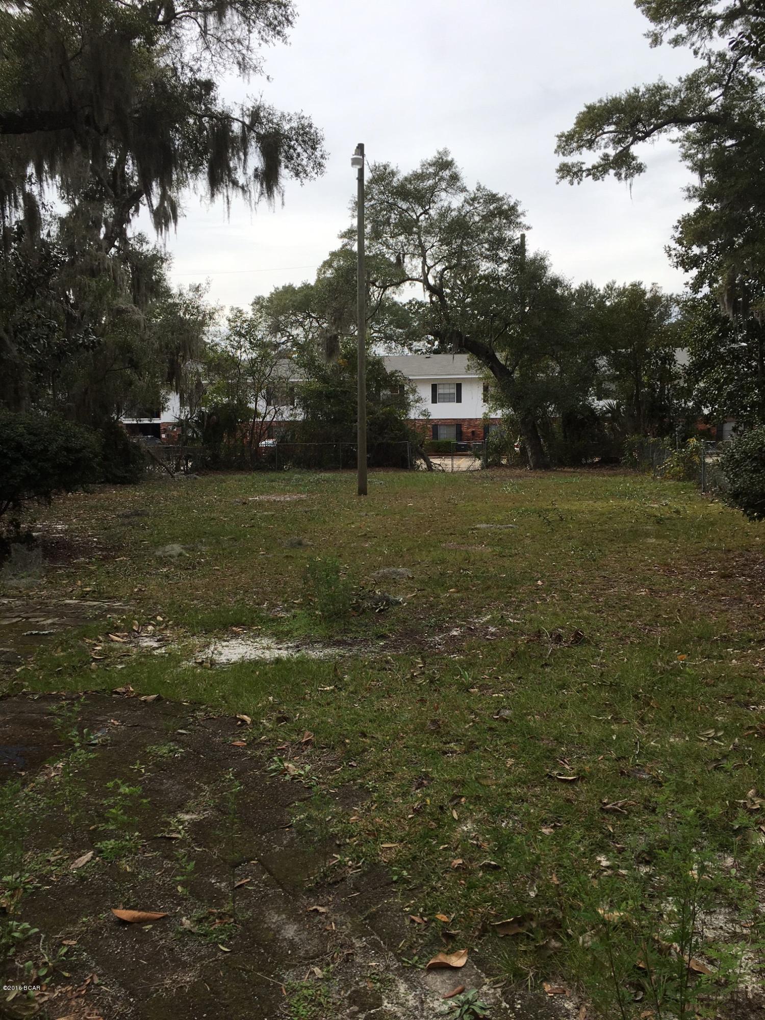 Davis - Residential Lease