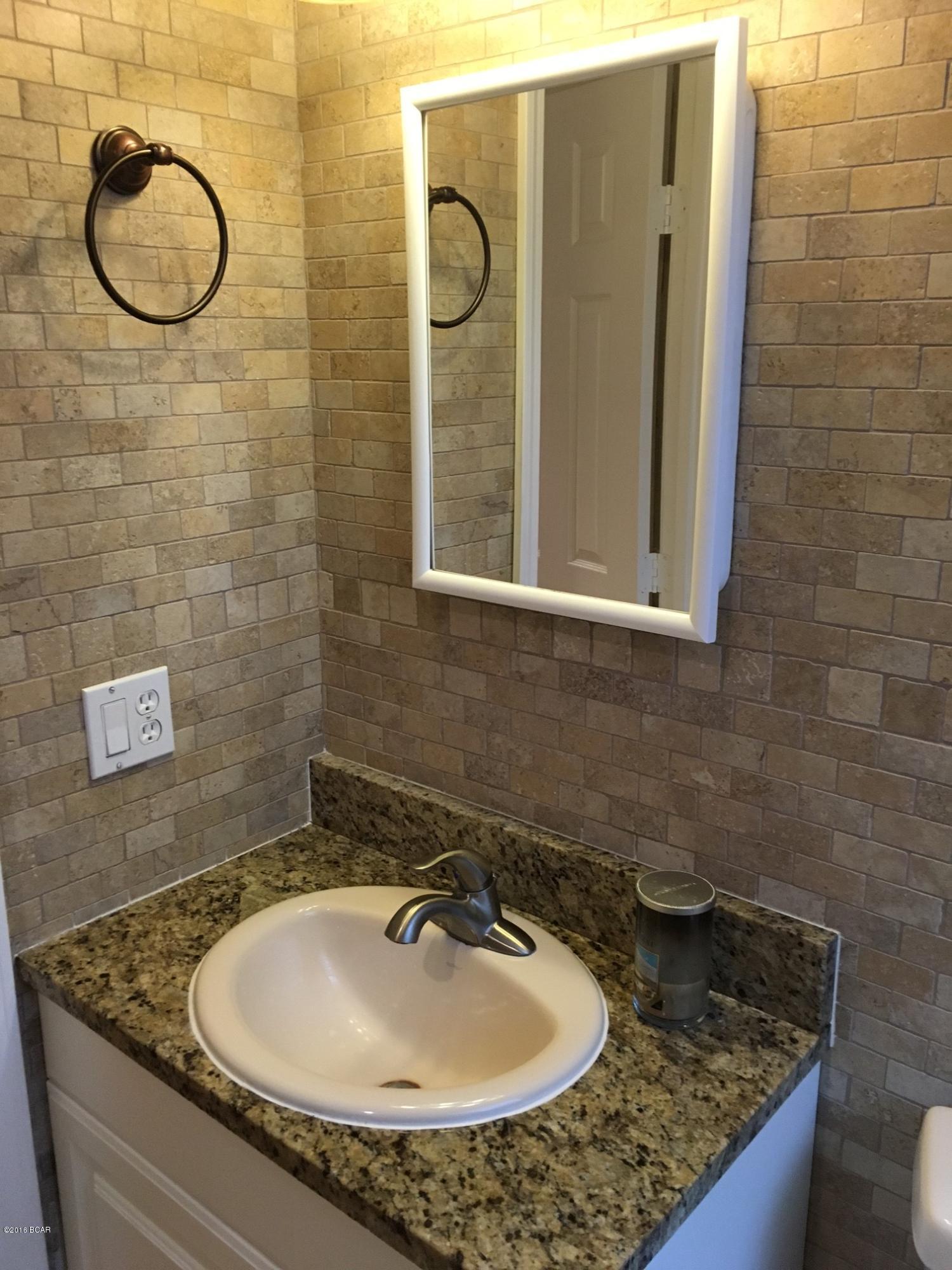 Davis - Residential Lease