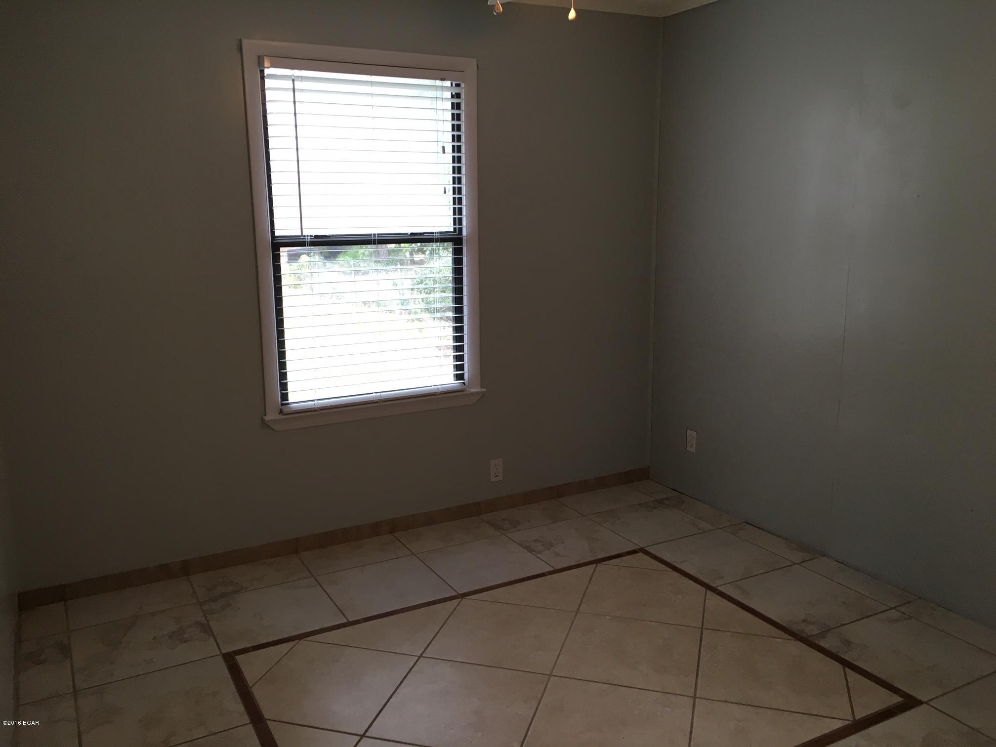 Davis - Residential Lease