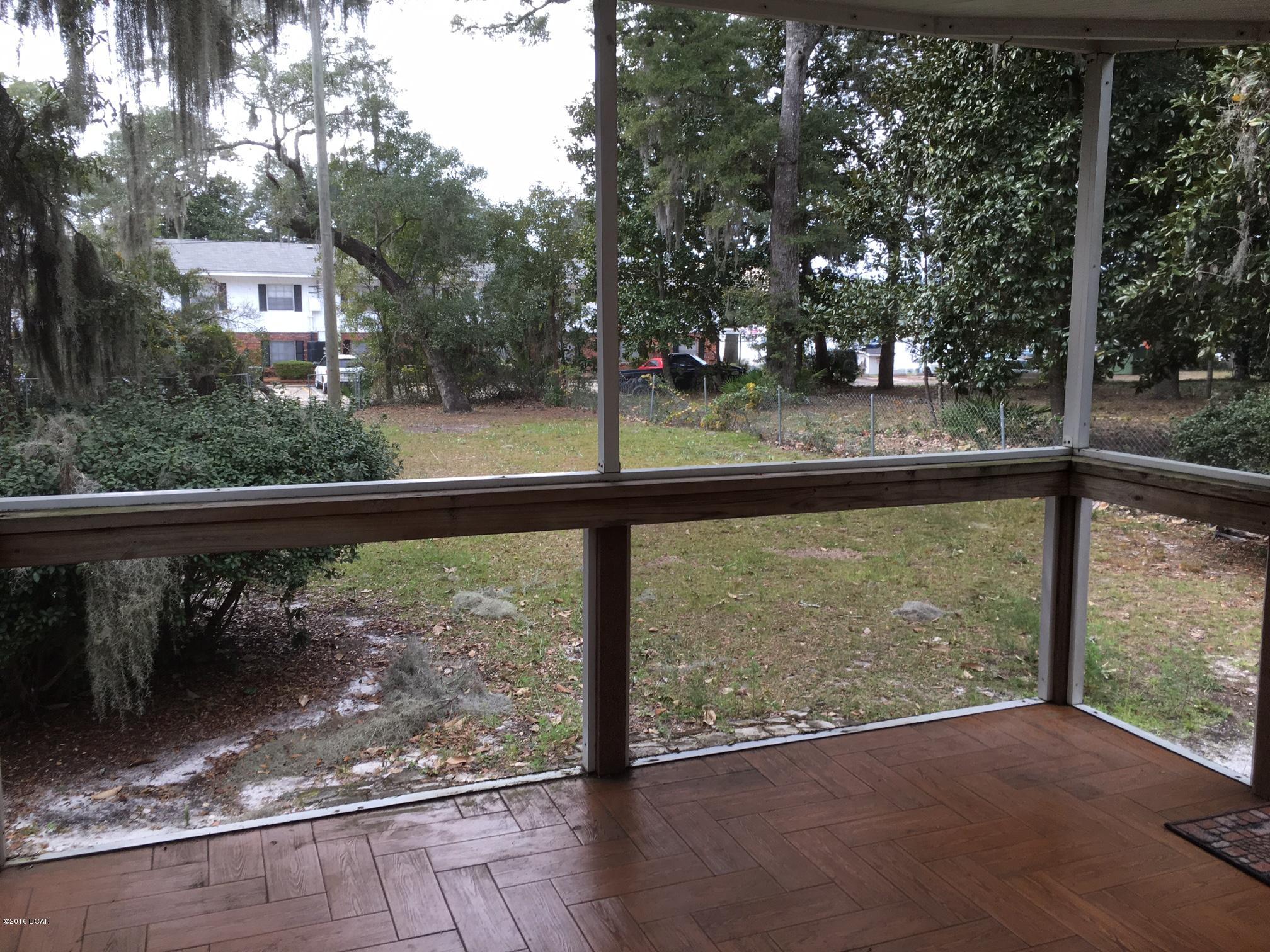 Davis - Residential Lease