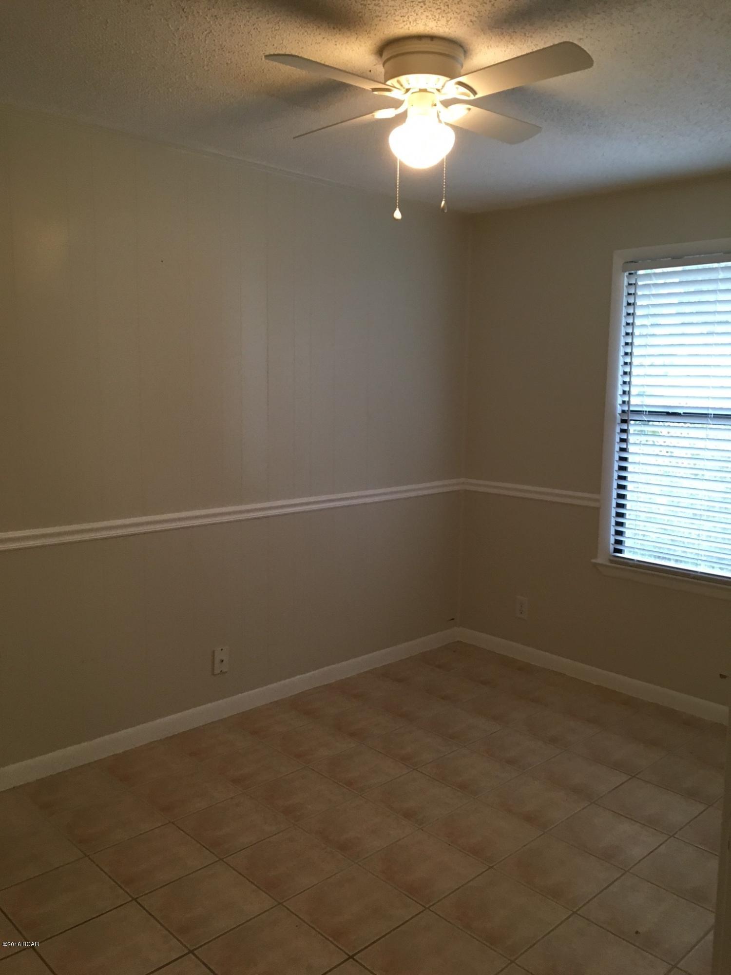 Davis - Residential Lease