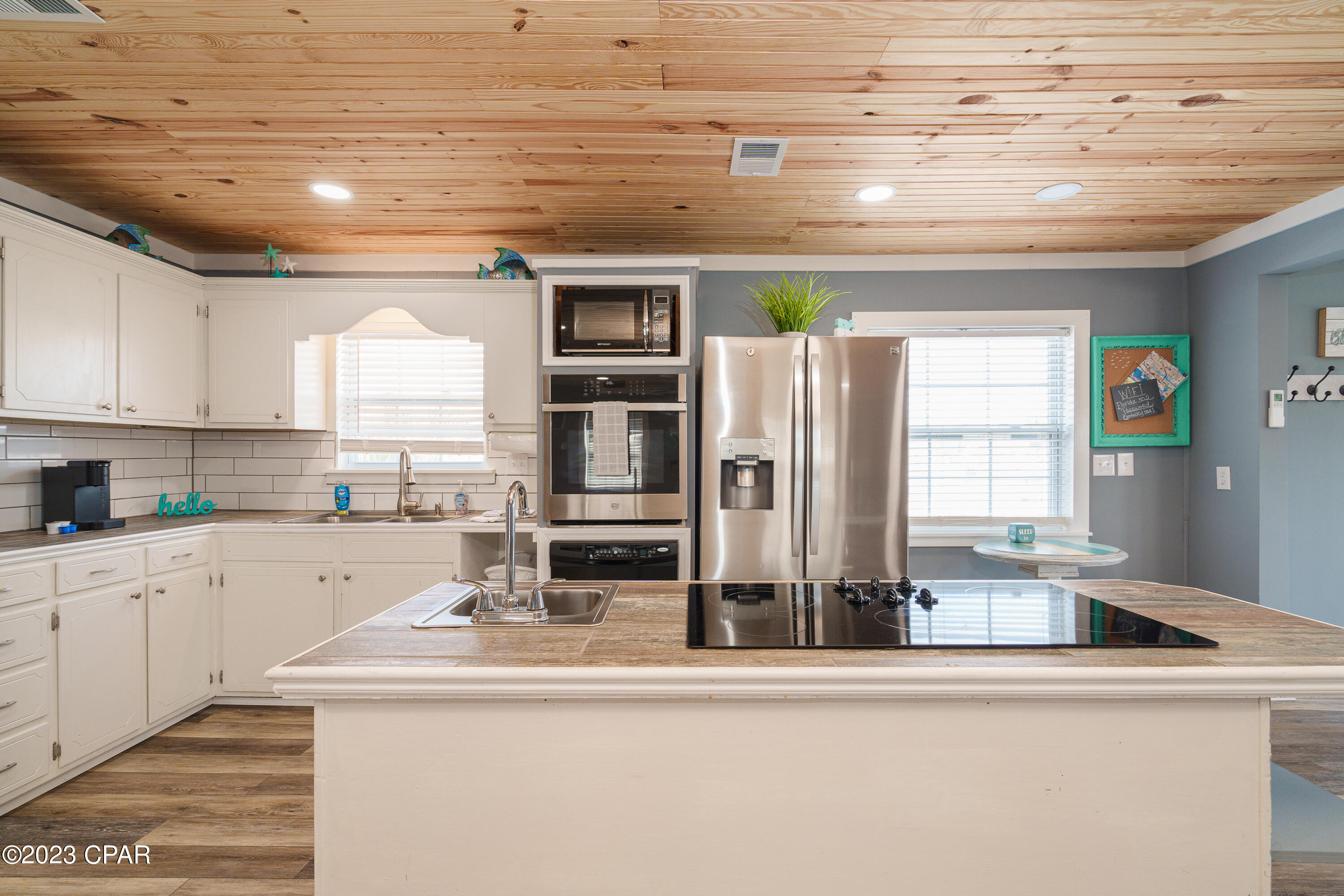 Holiday Beach Unit 13 - Residential