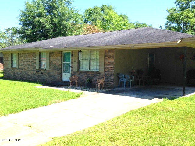 Nice brick home in town conveniently located to all local amenities. Home has vinyl and carpet flooring throughout, central heat & air and a 1 car carport. Comes with city water and sewer. Has a large back yard and would make a great first time home or good investment property.