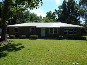 What a find! Whether your just starting your new family, retiring, or wanting a good investment property; this charming 3/2 brick home would be ideal for you. Nestled in the midst of Marianna Fl. so close to everything Marianna has to offer.Rivers for fishing or swimming, shopping,restaurants,and a Jr college. A spacious yard in front and fenced in back yard for animals to run. This home has been completely remodeled inside which include, all new appliances with warranties, Delta faucets, Air unit, Engineered hickory floors though-out the living,dining,kitchen and hallway. New carpet in bedrooms. This is a must see. All information is believed to be true if important buyer should verify.