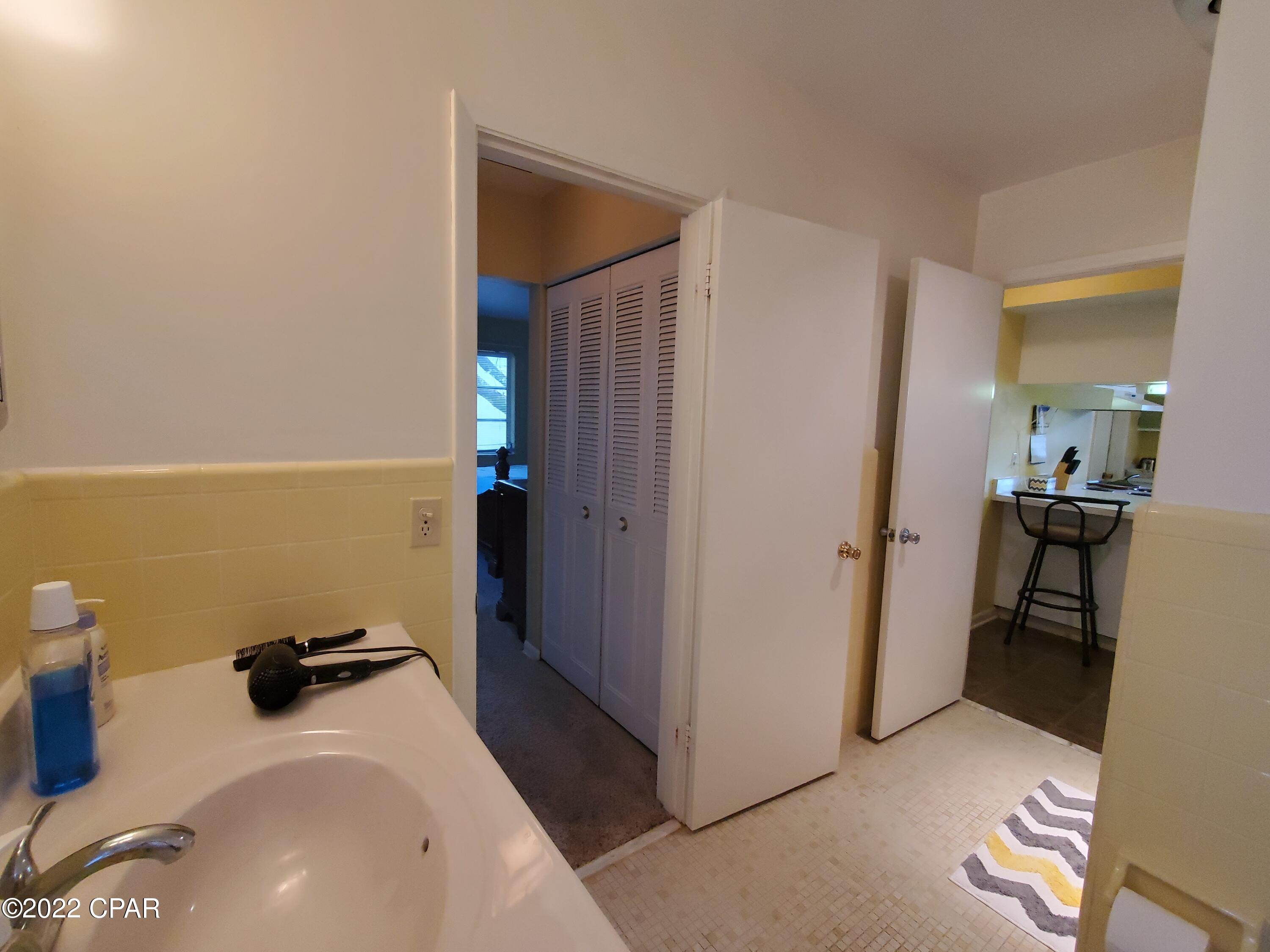 Sunny Hills Unit 1 - Residential