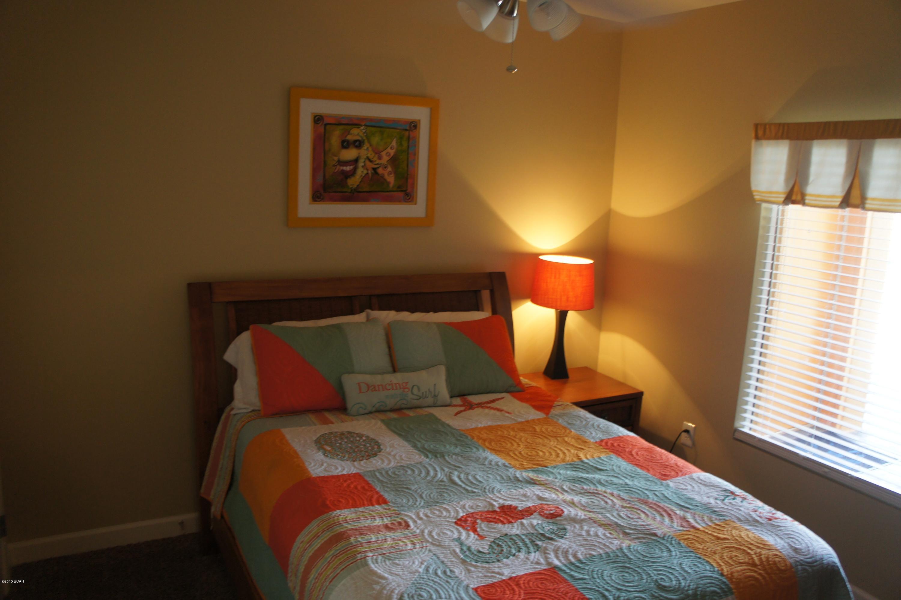 Splash Condo - Residential