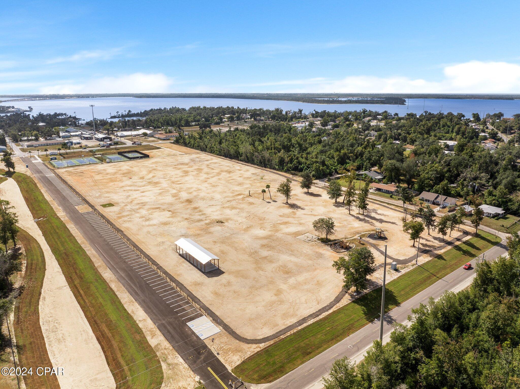 Lake Drive Heights - Residential